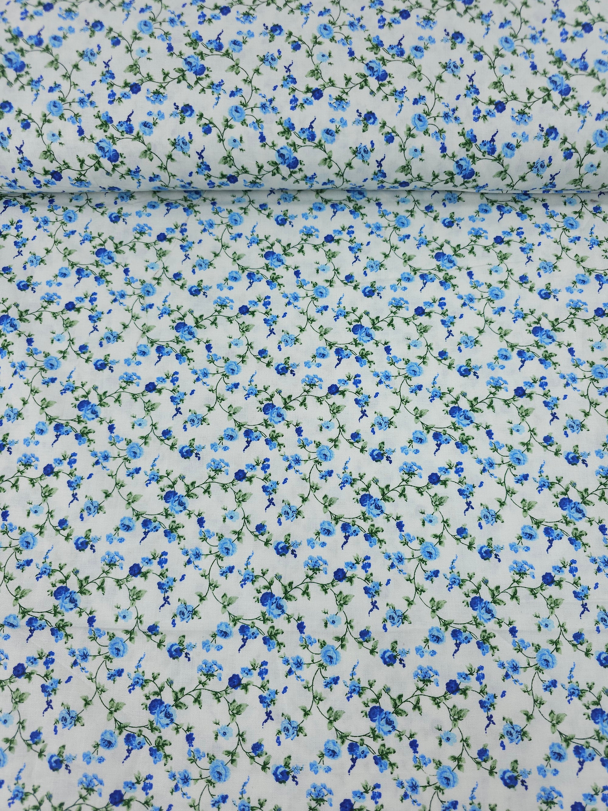 Blue/White Floating Rose Twine 100% Cotton