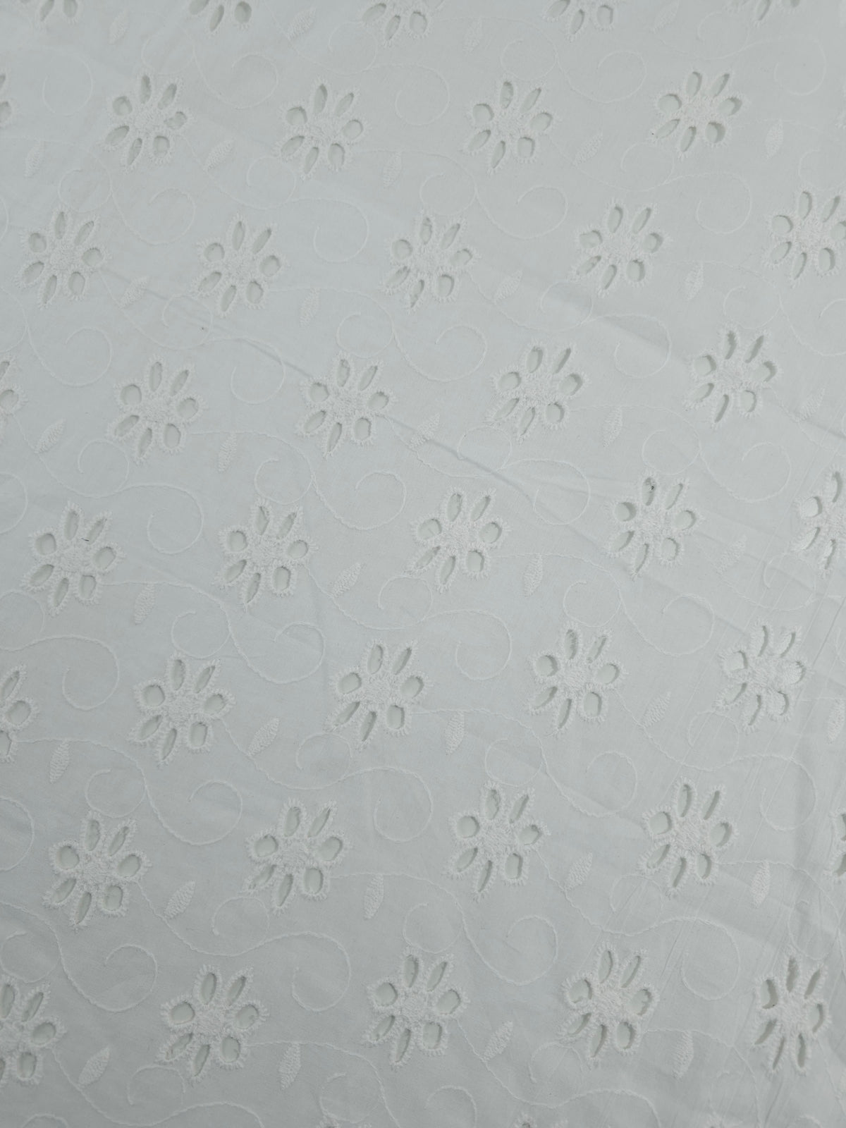 White Swirl Flower Lightweight Cotton Broderie Anglaise