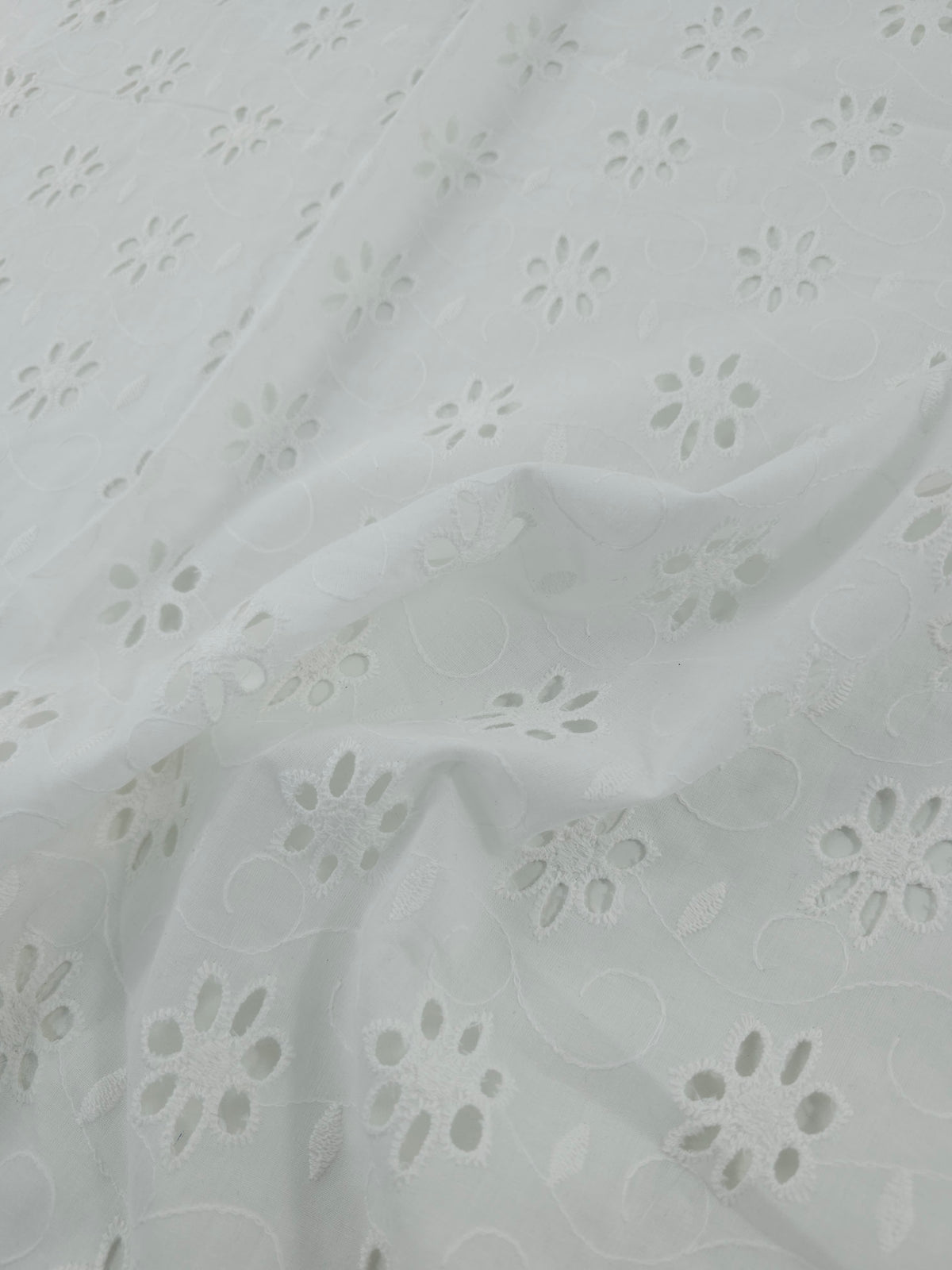 White Swirl Flower Lightweight Cotton Broderie Anglaise