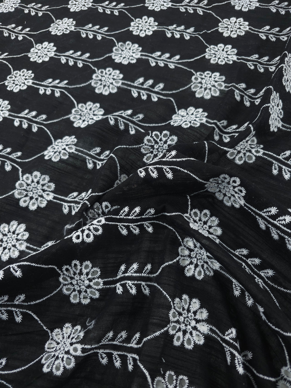 Black/White Floral Arch Sheer Cotton Broderie Anglaise