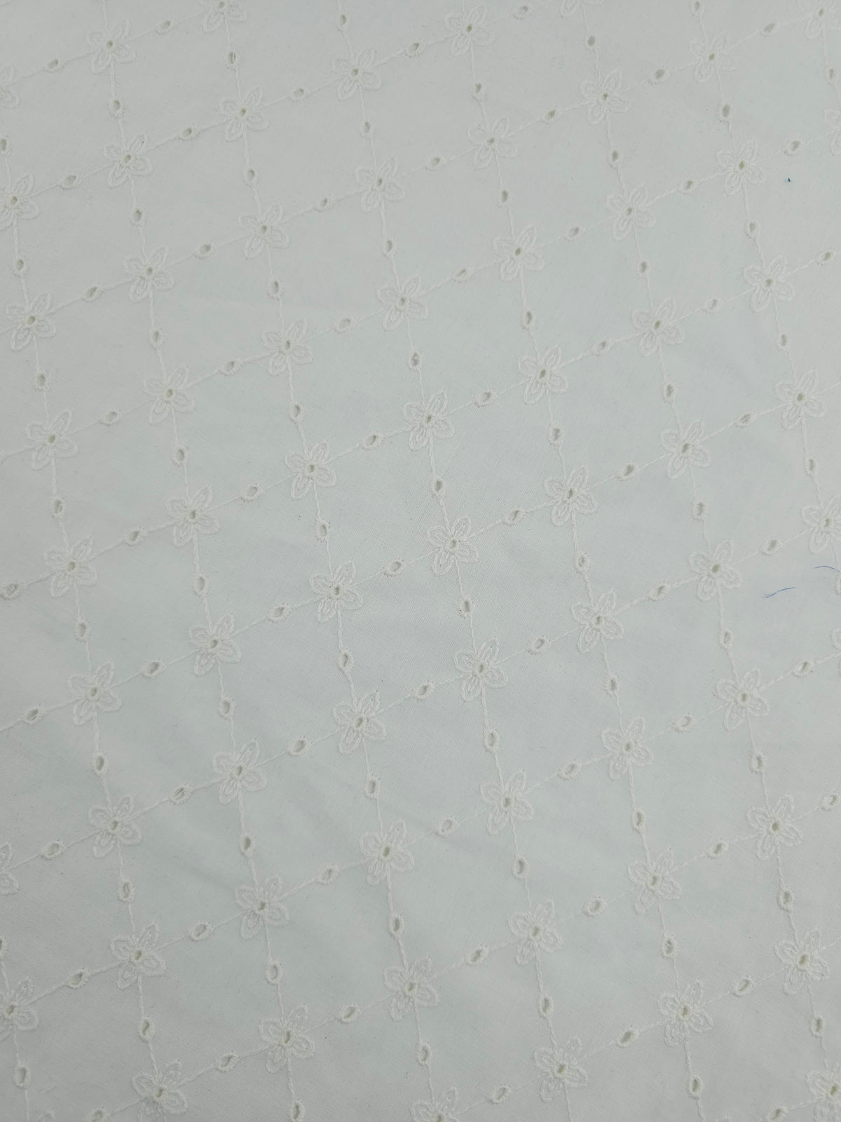 White Diamond Flower Lightweight Cotton Broderie Anglaise