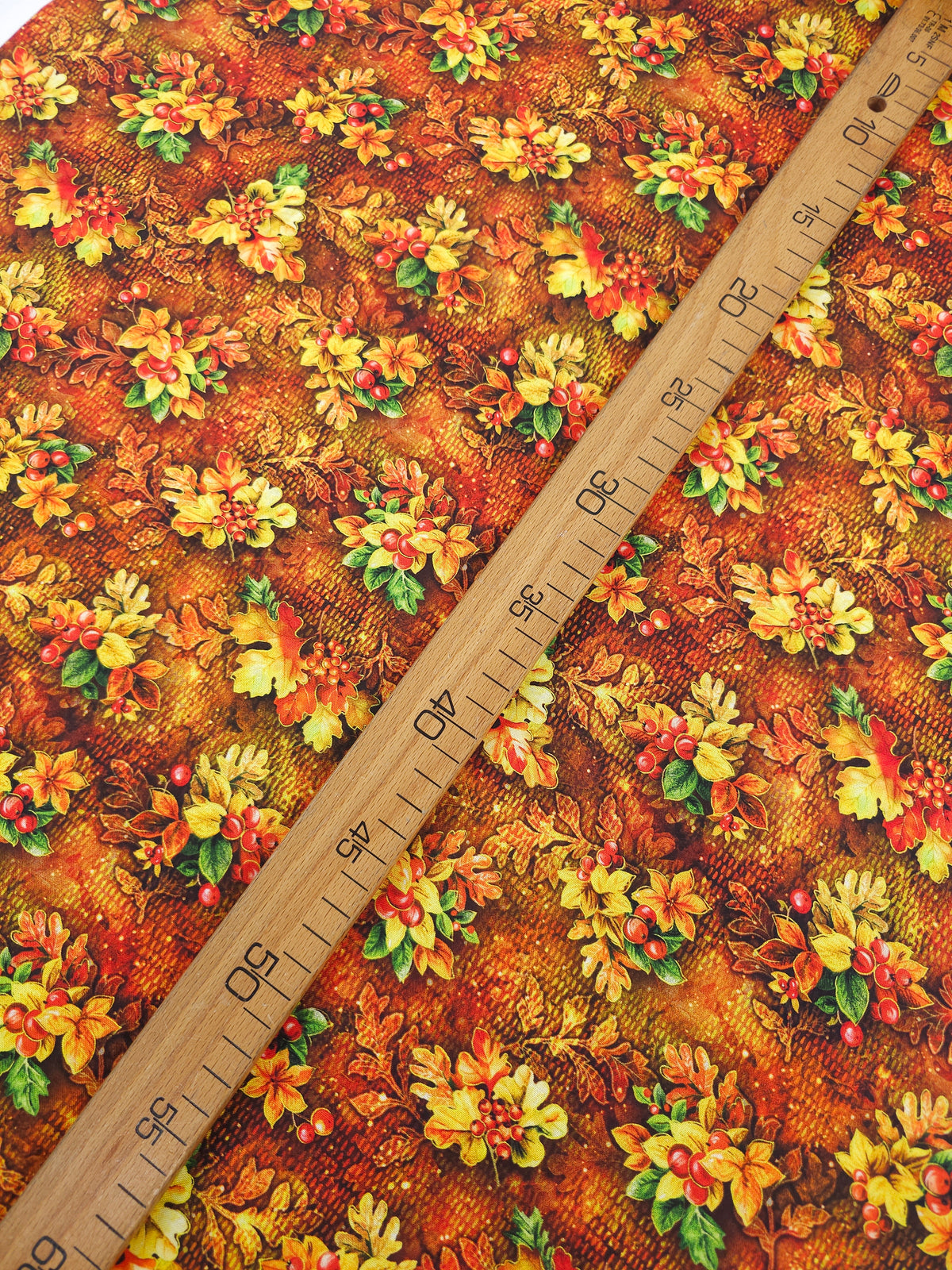 Cranberry Rustic Leaves 100% Cotton