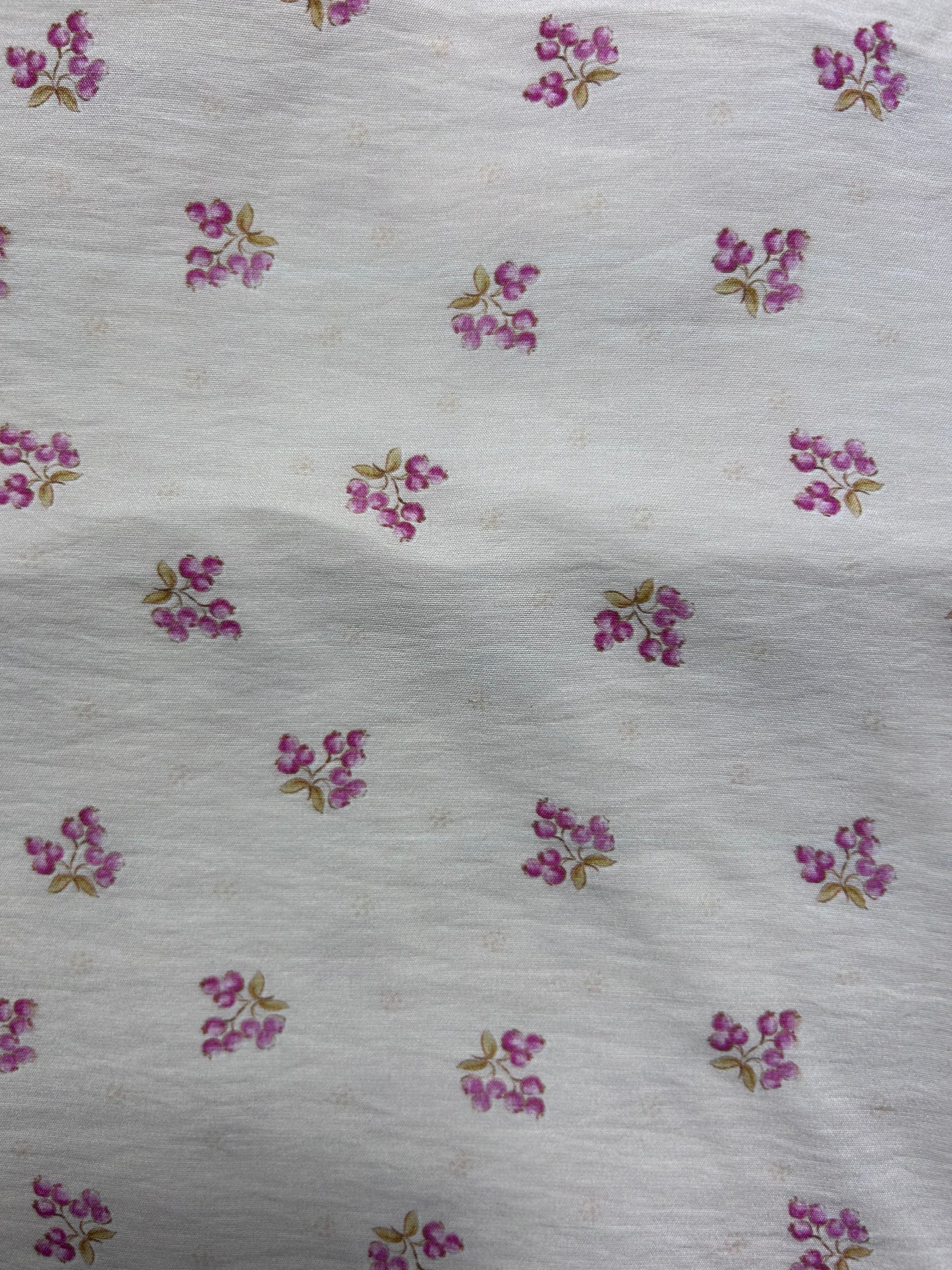 White Dainty Poly Modal - 2m Piece