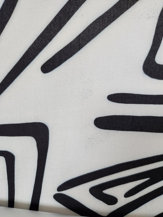 White/Black Abstract Triangle Viscose *DEFECTED* 3m piece