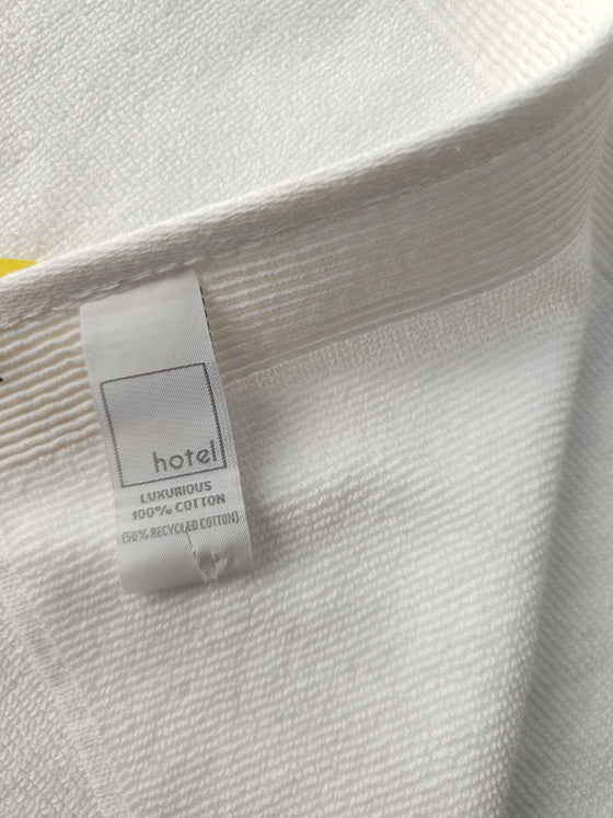 White Recycled Cotton Towel