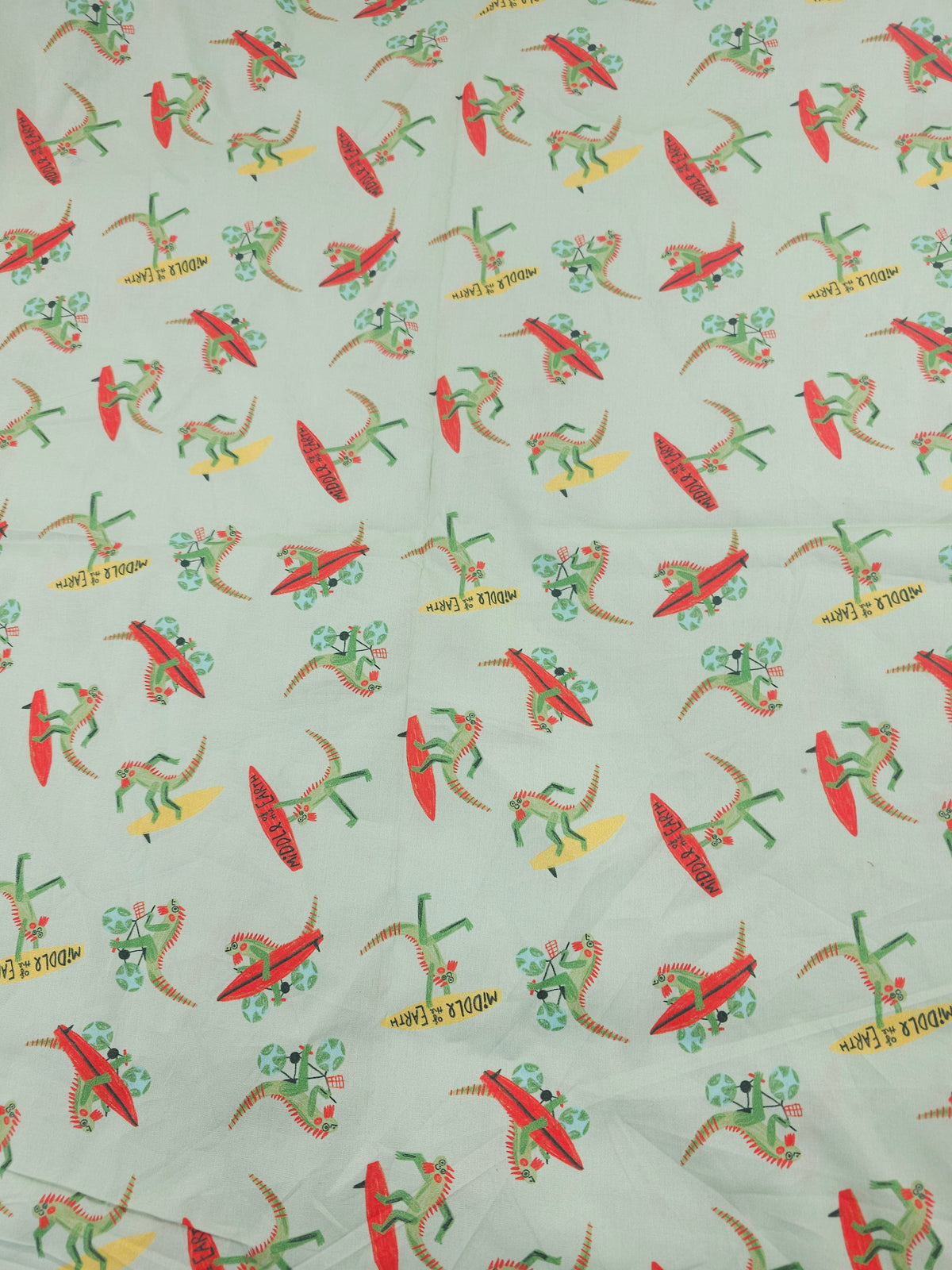 Surfing lizard Cotton- 1.4m piece