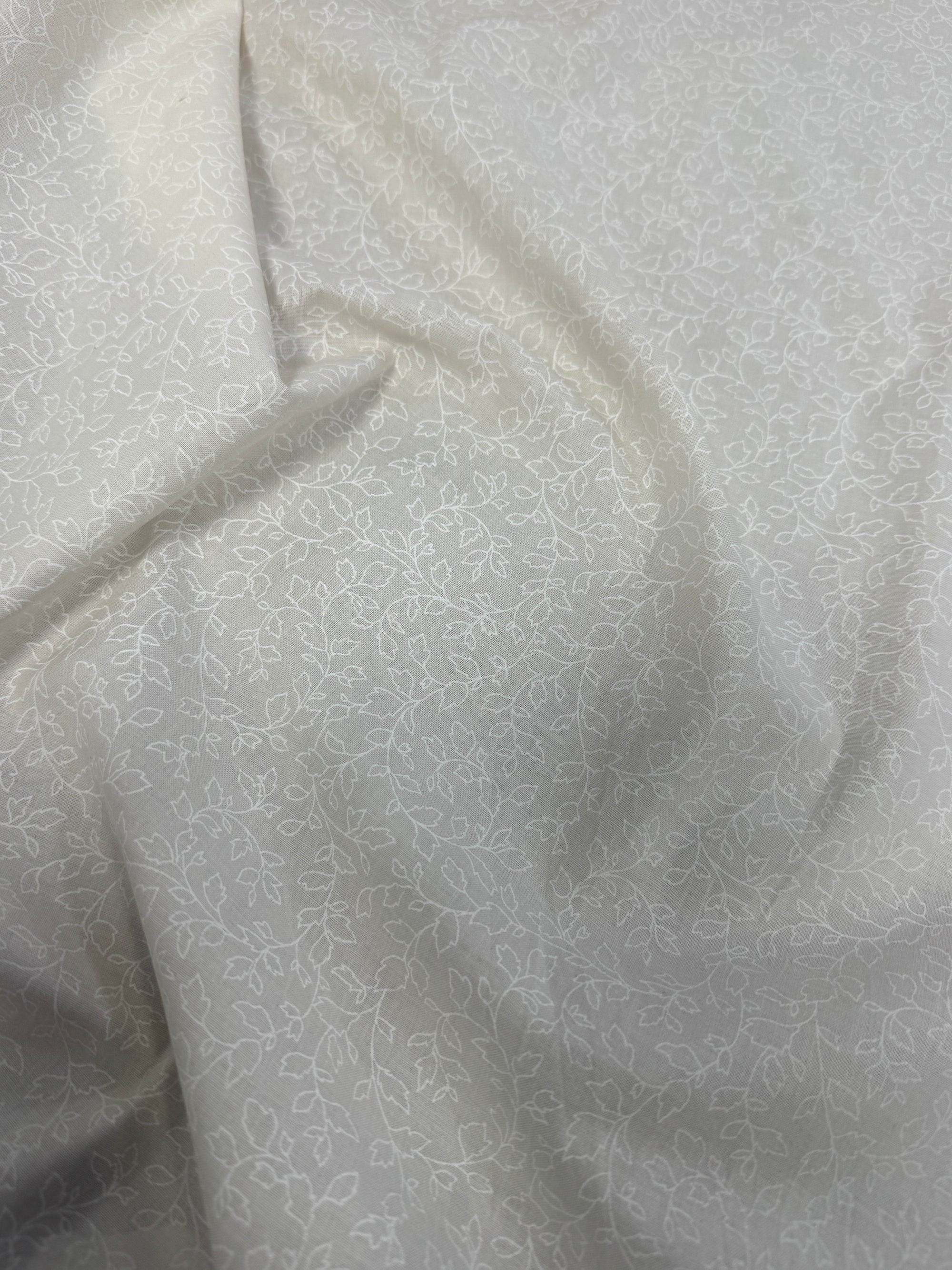 Sketch Leaf White On Cream 100% Cotton
