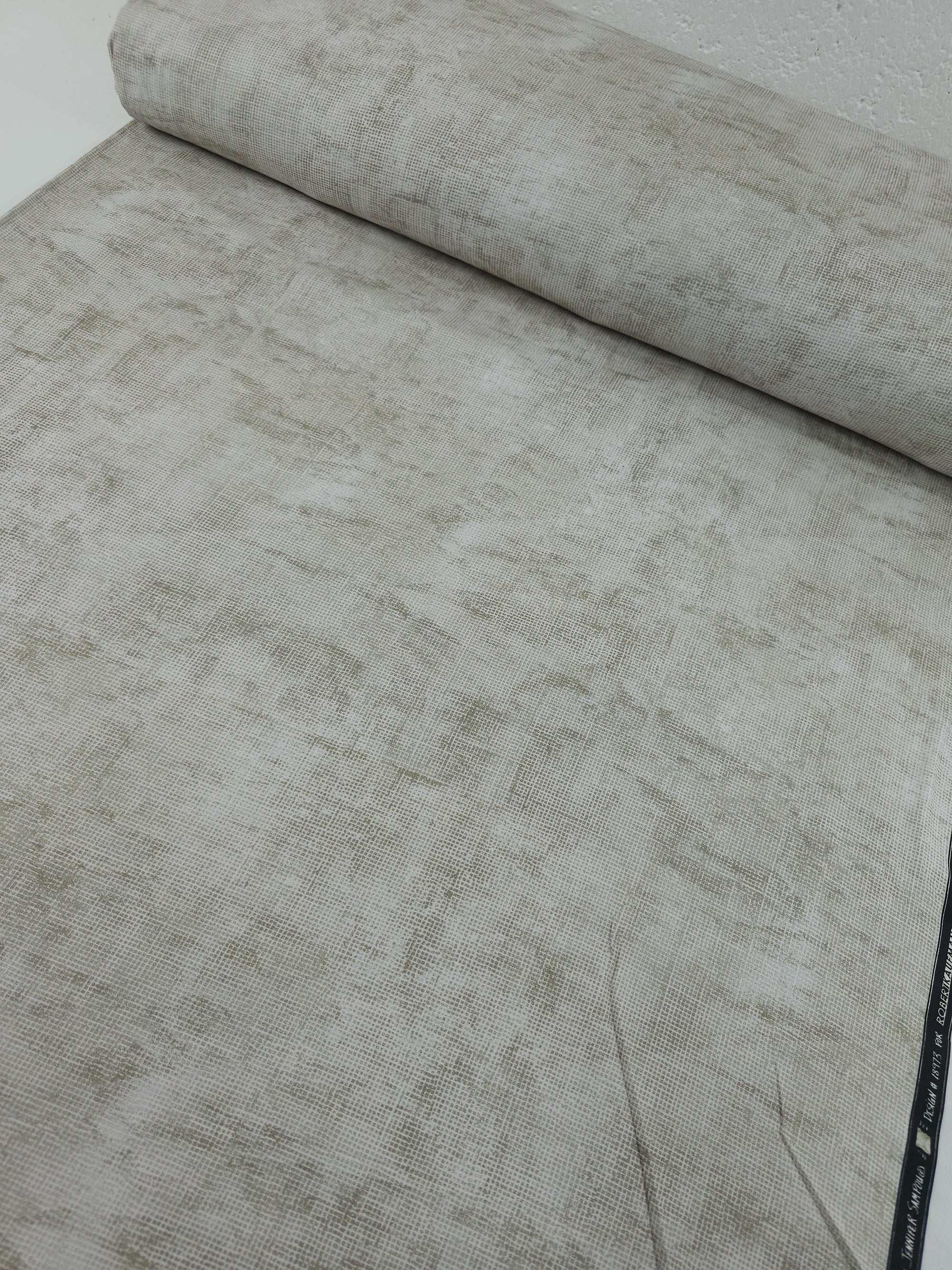 Taupe Washed Grid 100% Cotton 102" - Robert Kaufman *EXTRA WIDE*
