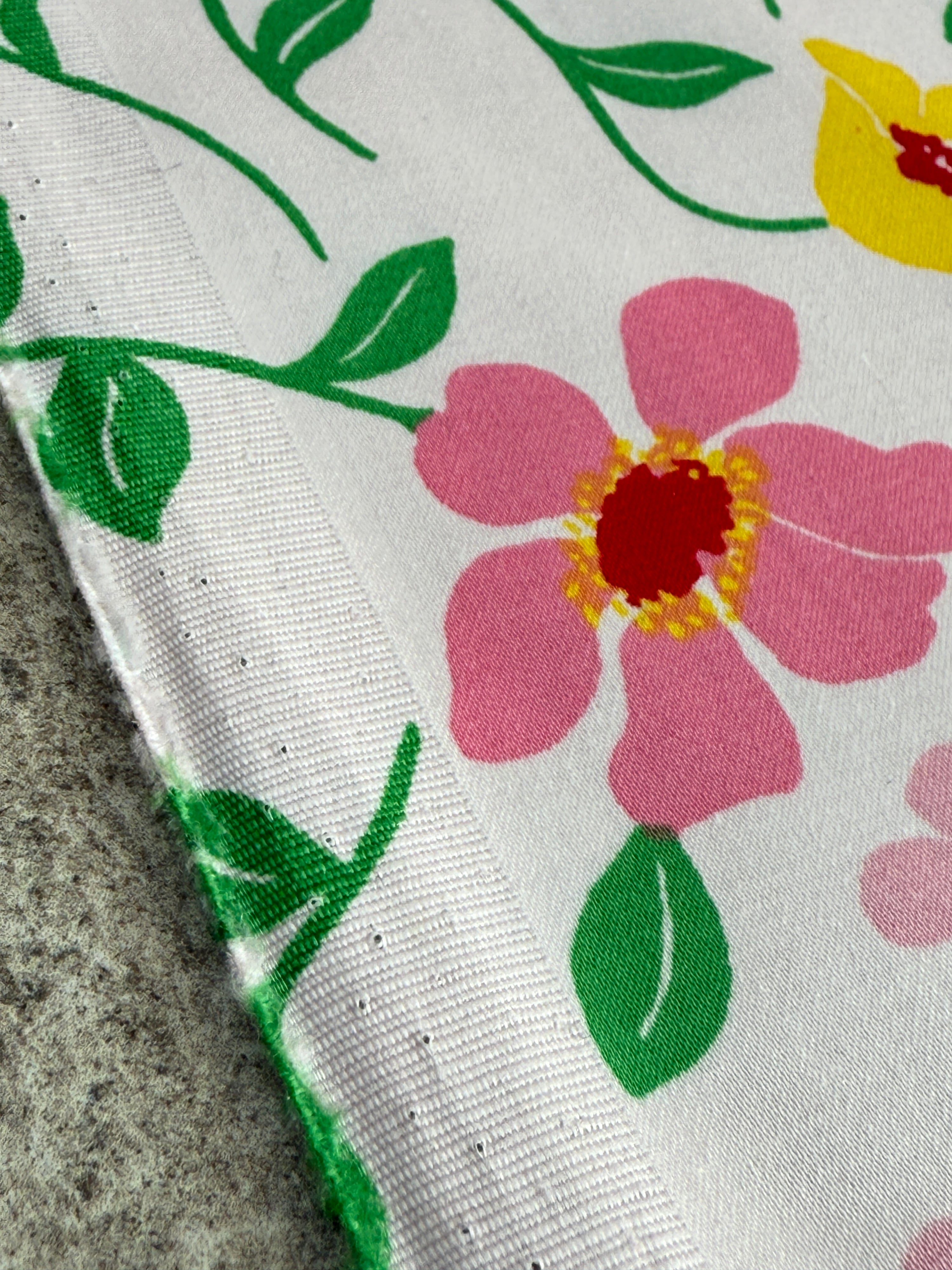 *PRE ORDER* Strawberry Garden Cotton Poplin