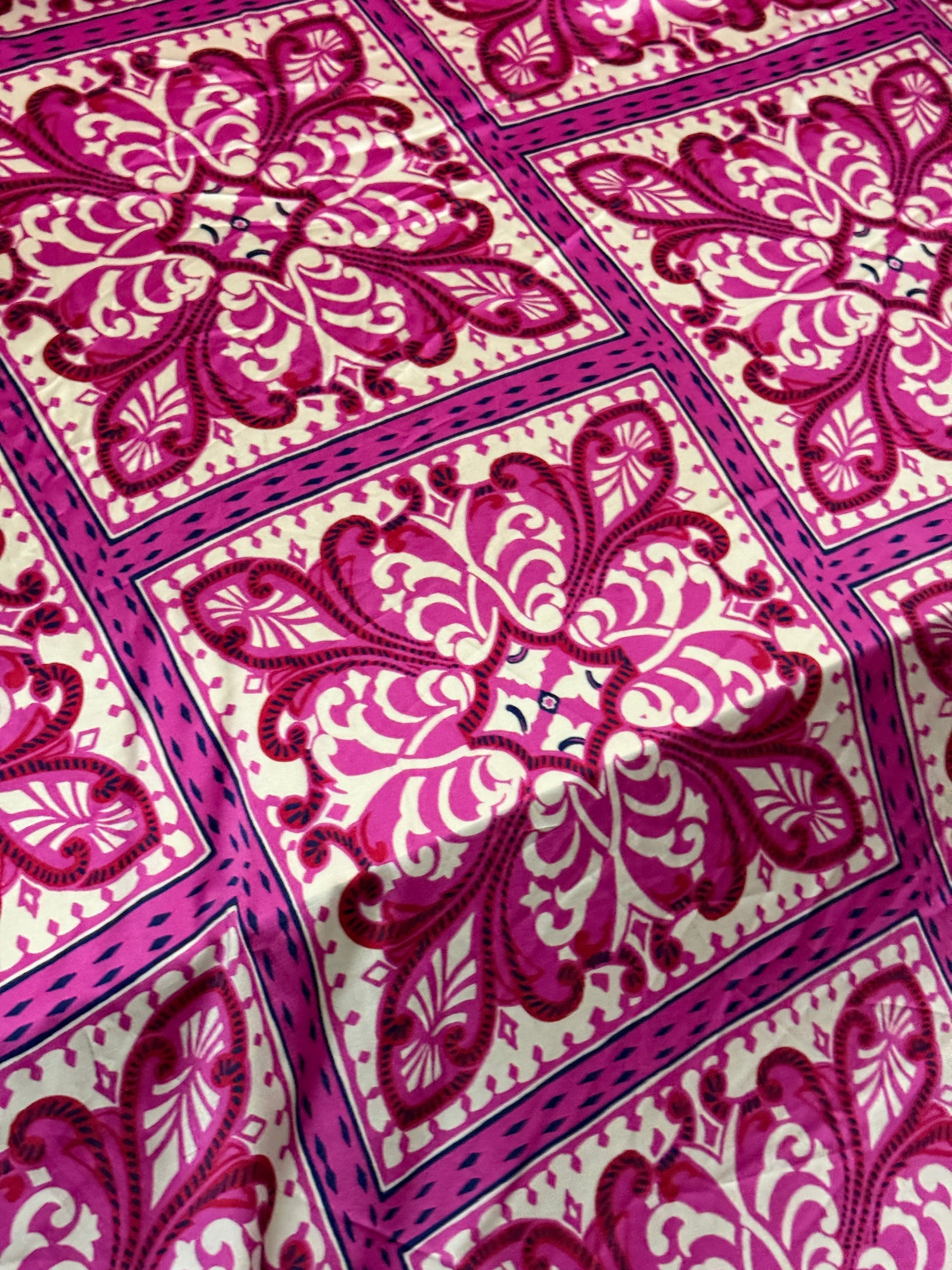 Hot Pink/Cream Damask Mosaic Tile Satin