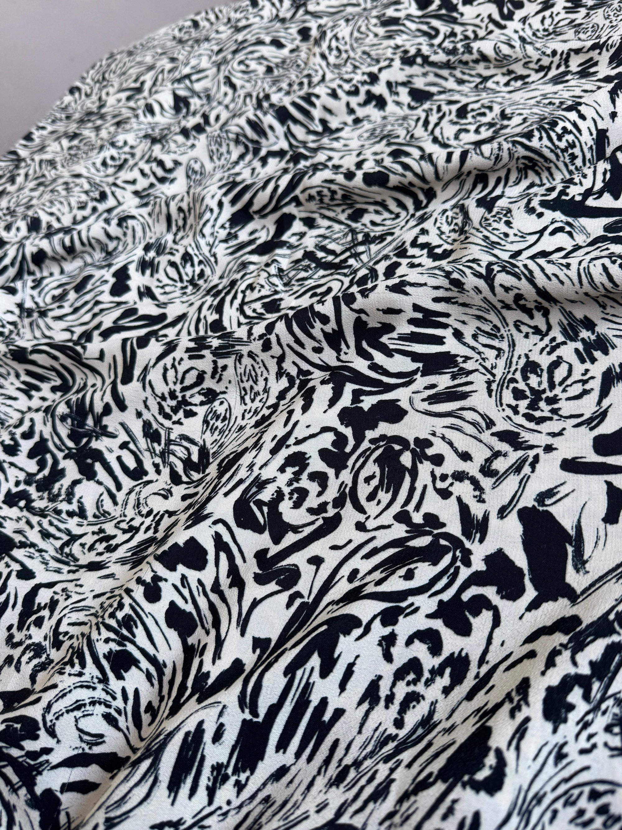 Ivory/Black Abstract Paisley Stroke Viscose Crepe