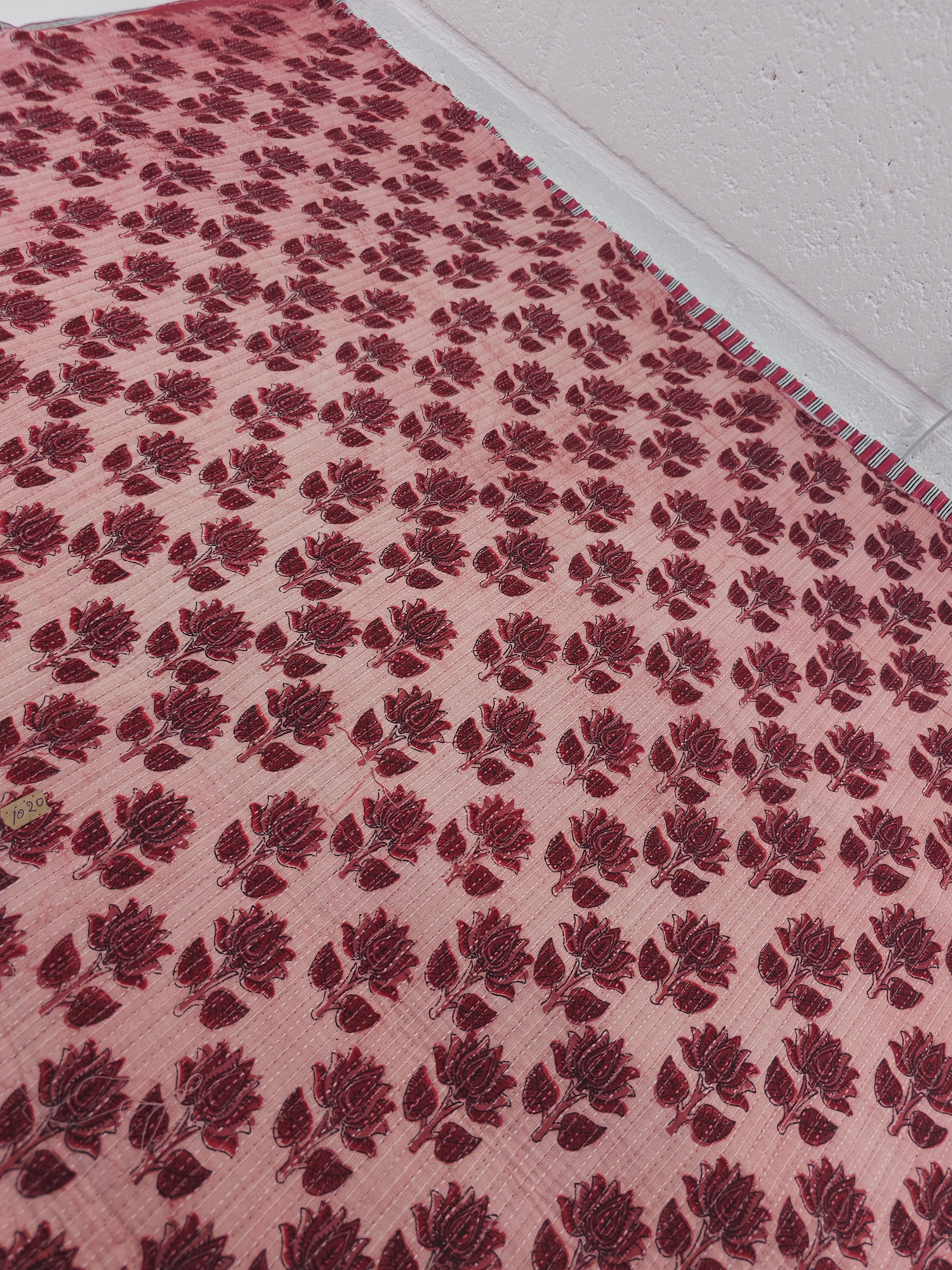 Powder Pink/Deep Red Venus Flower Quilted Block Print