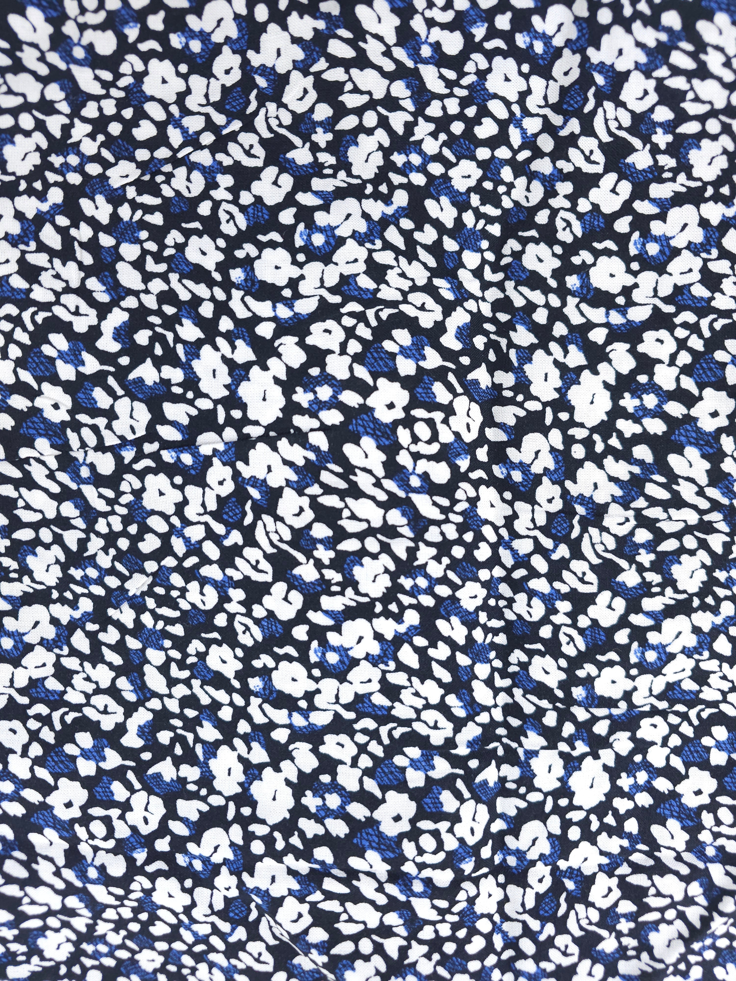 Dark ditsy floral Viscose- 3.5m piece