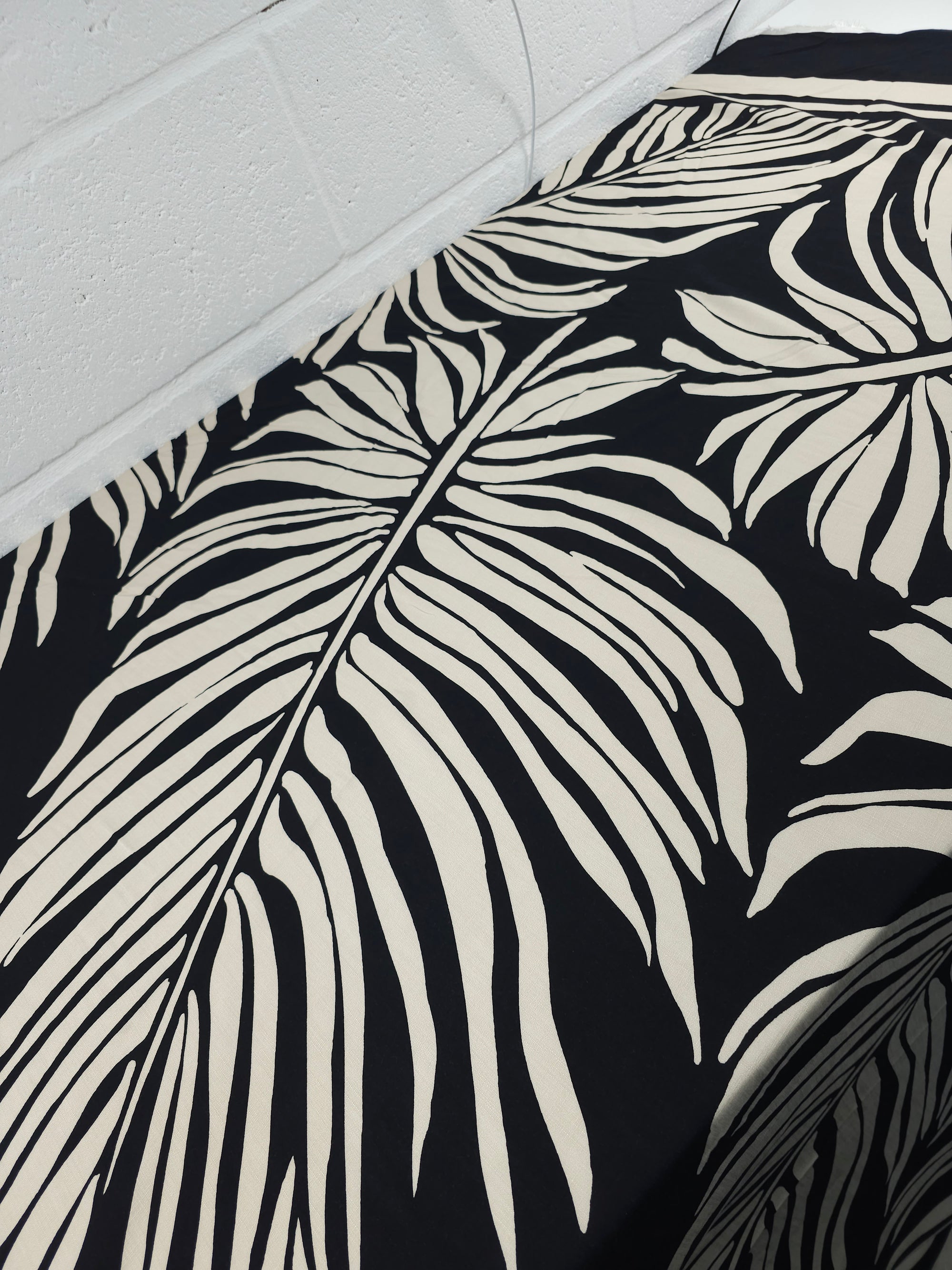 Black/Beige Large Palm Leaf Slub Look Viscose