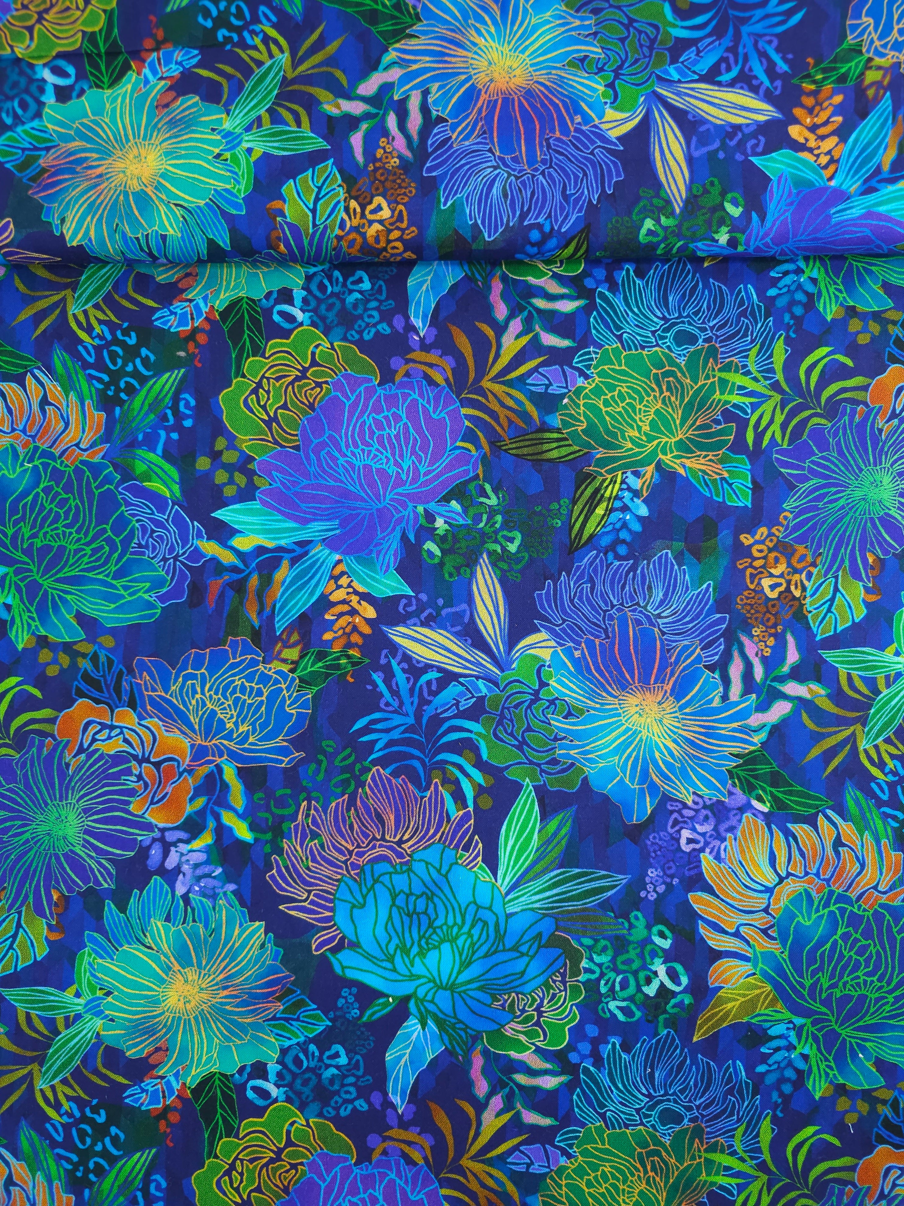 Blue Midnight In The Jungle Floral 100% Cotton 103" - Robert Kaufman *EXTRA WIDE*