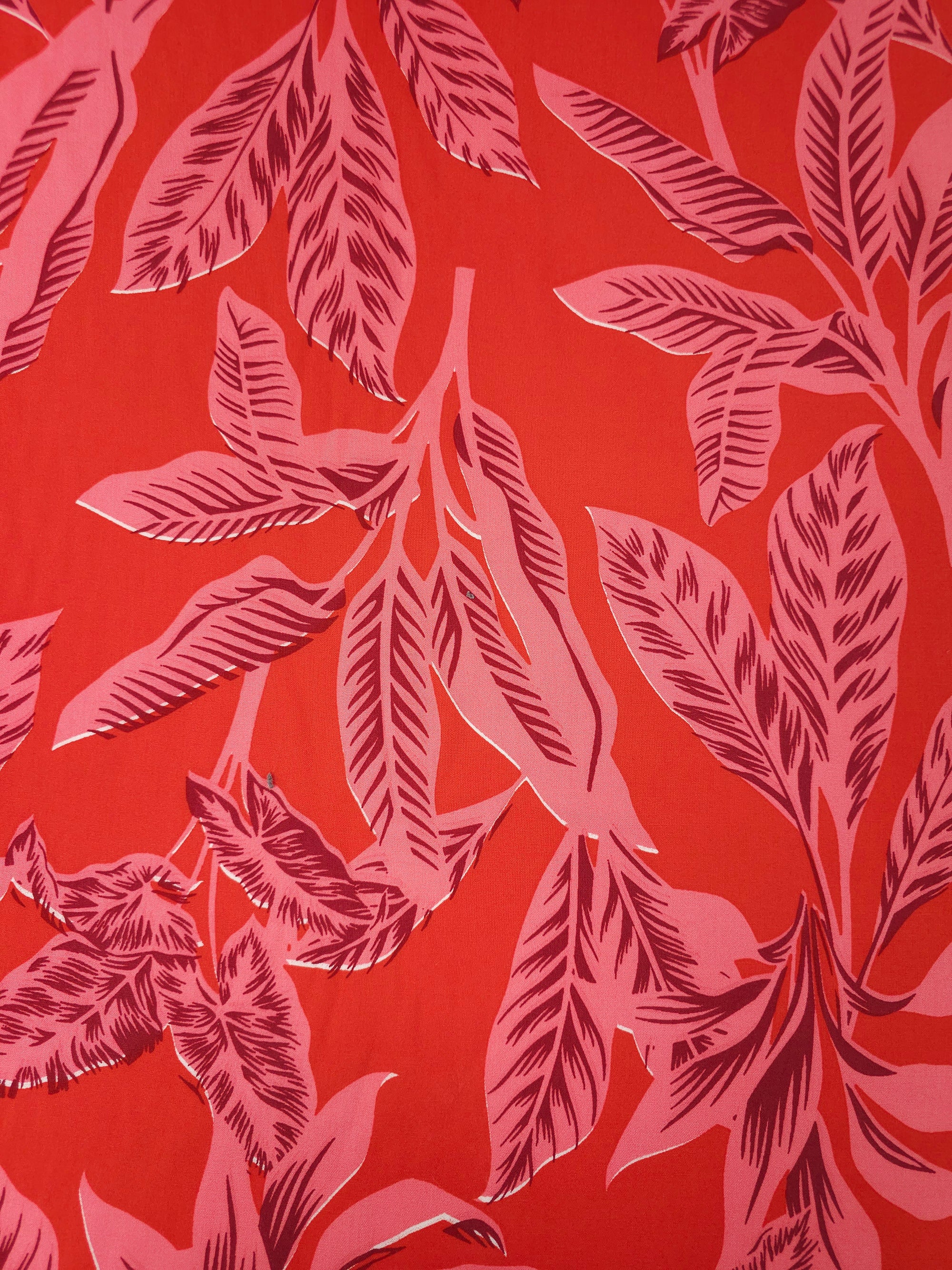 Pinky Mauve/Red Large Leaf Viscose Challis