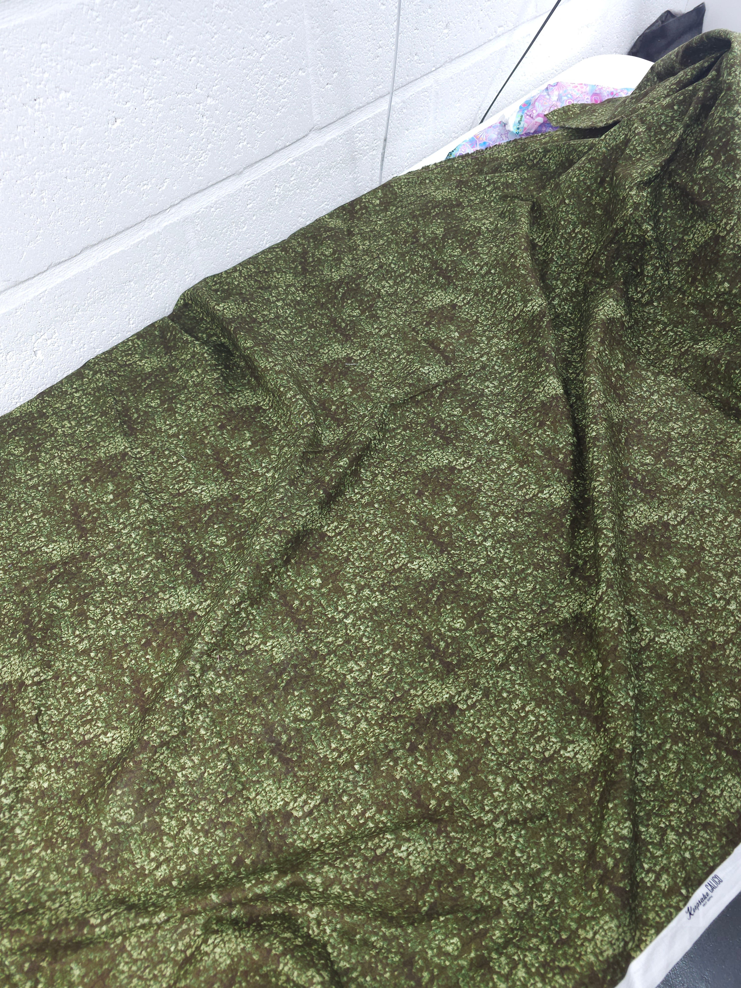 Forest crackle Cotton- 1.6m piece