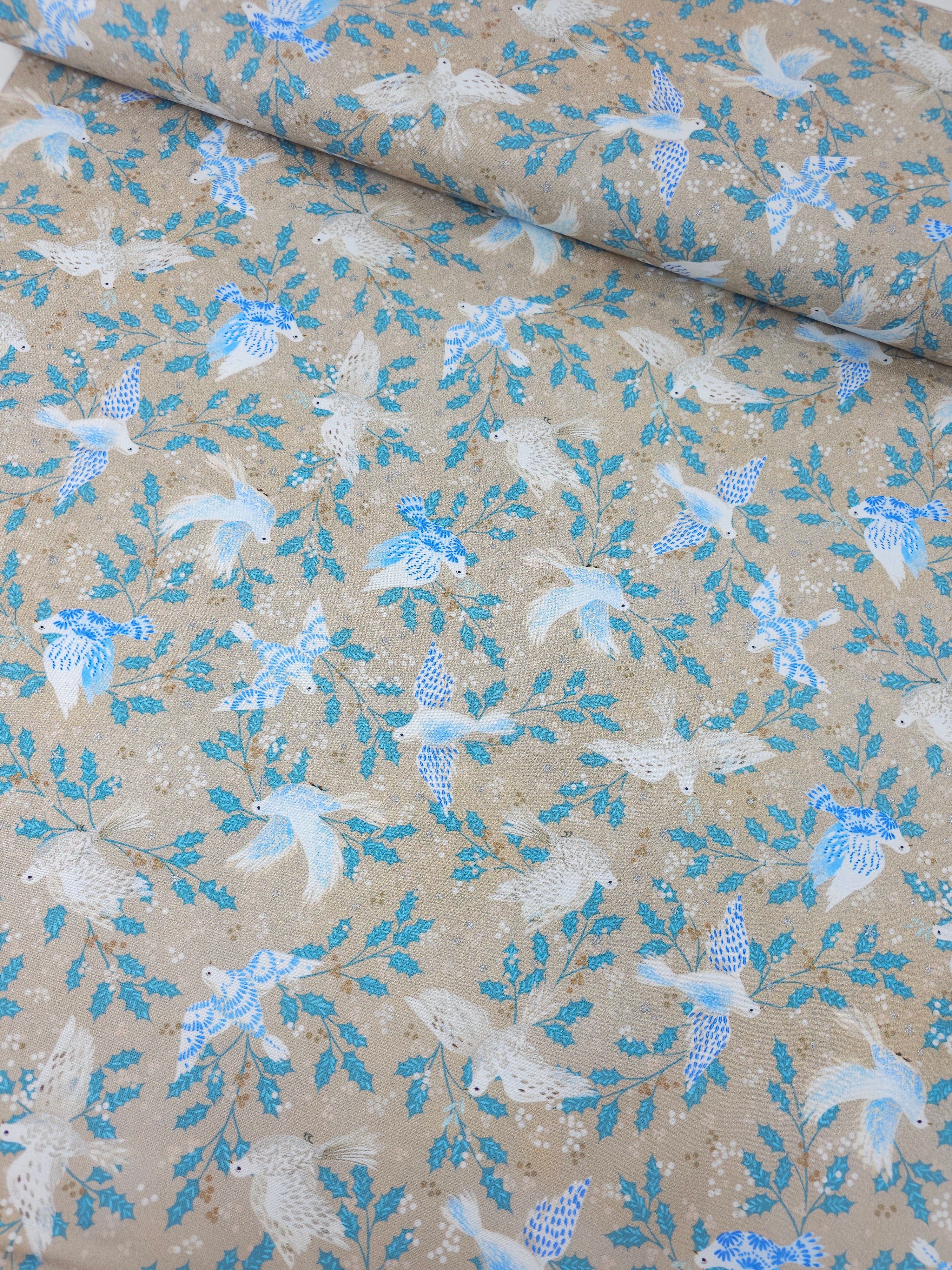 Peaceful Holly Doves 100% Cotton - Robert Kaufman