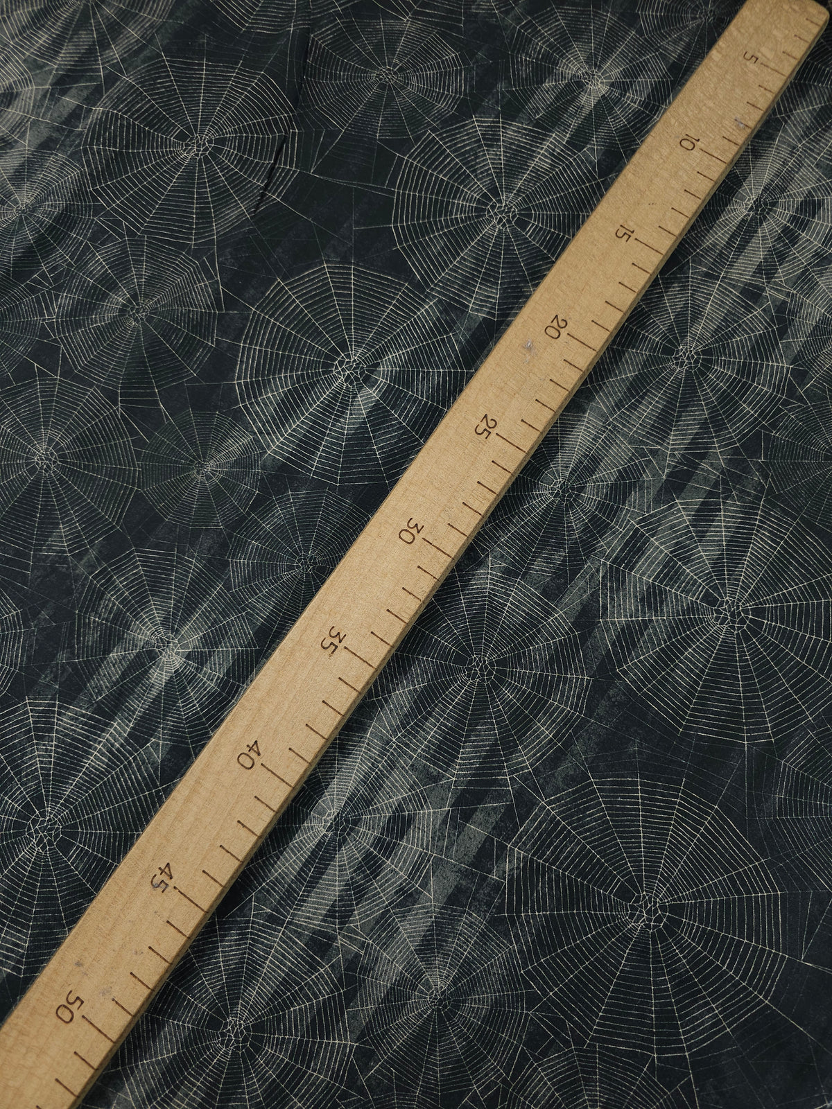 Washed Cobweb Stripe 100% Cotton - Robert Kaufman