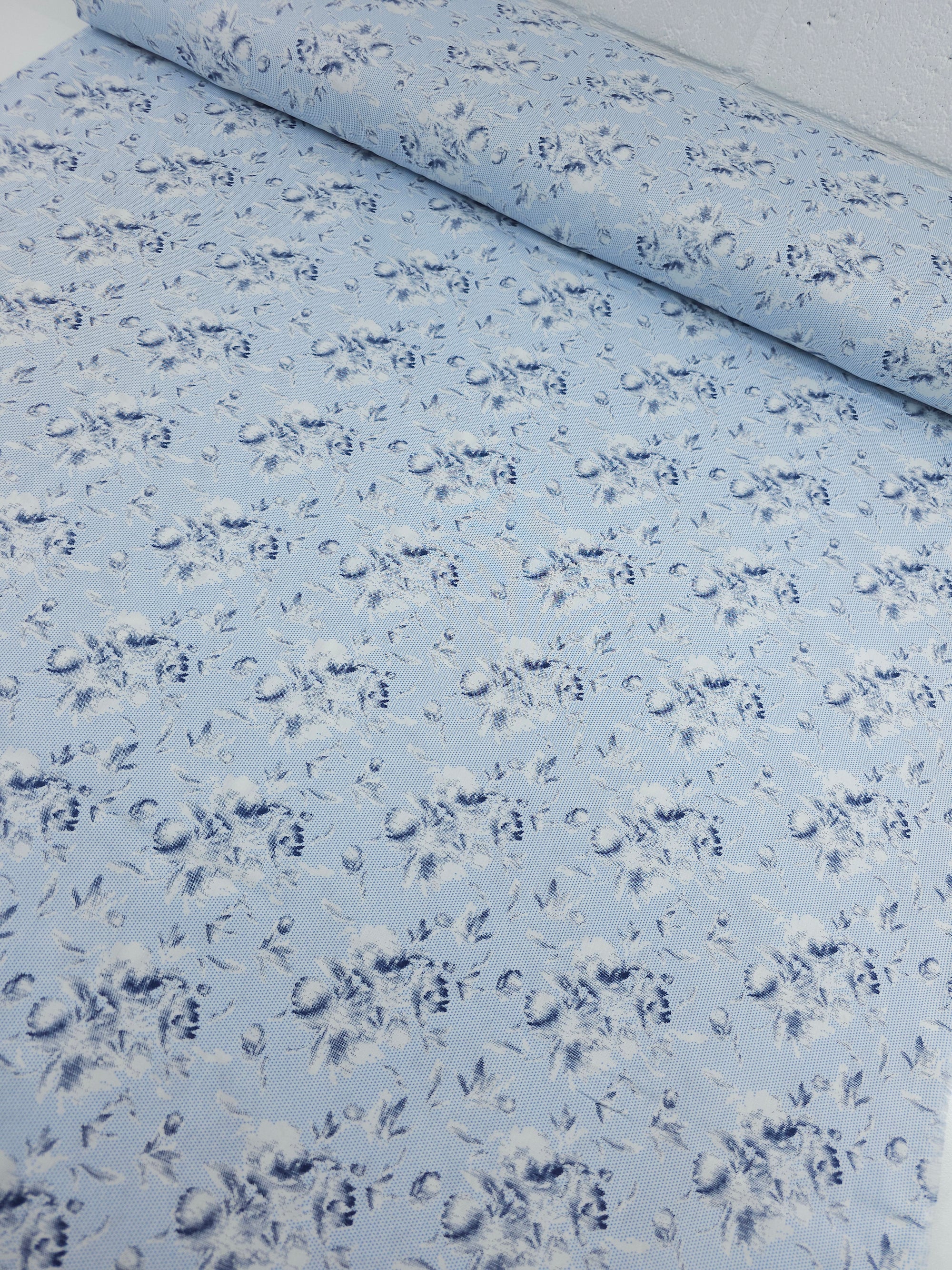 Light Blue Static Bouquet Floral 100% Cotton 55"