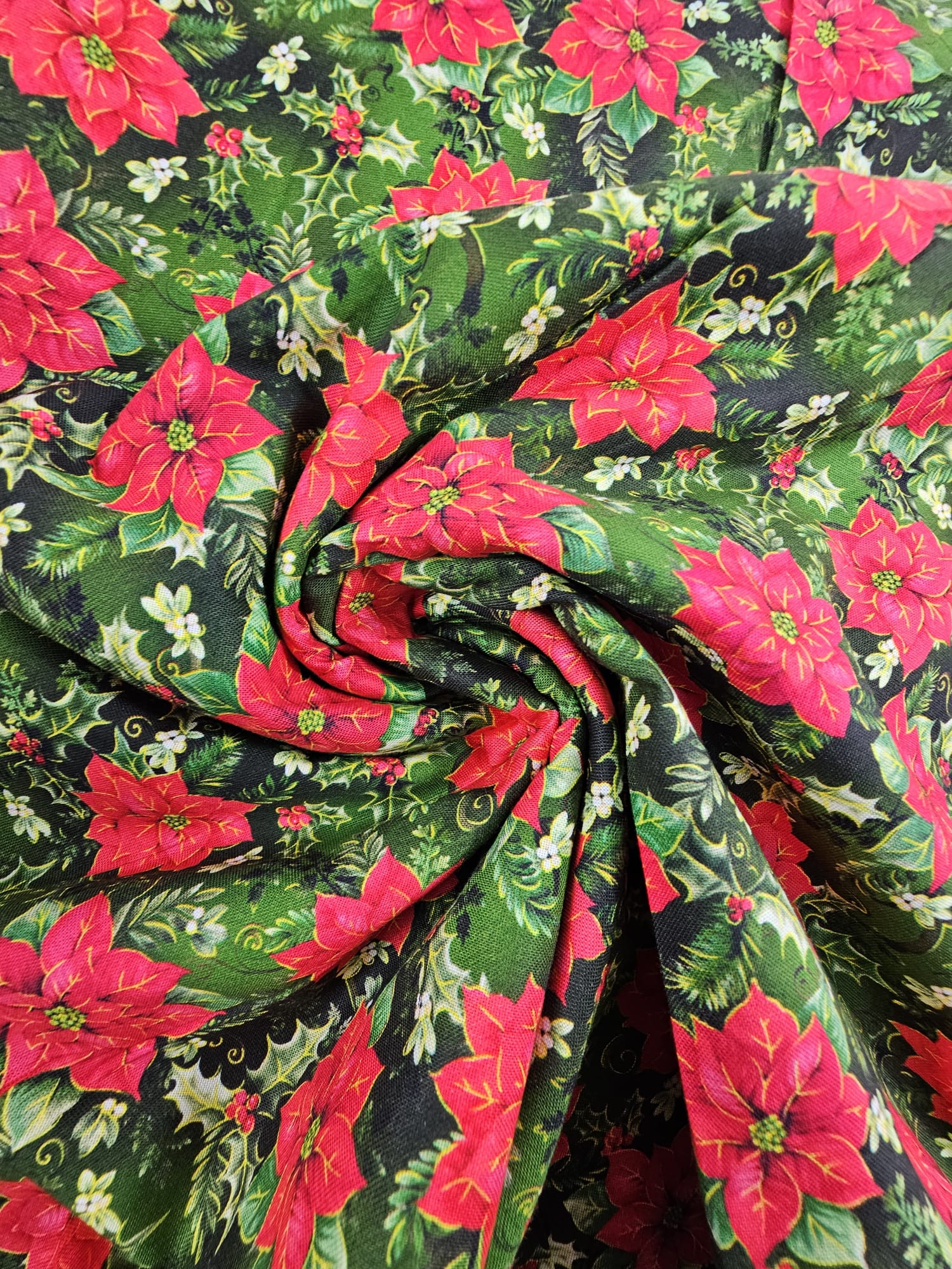 Peaceful Poinsettias Cotton - 2m Piece