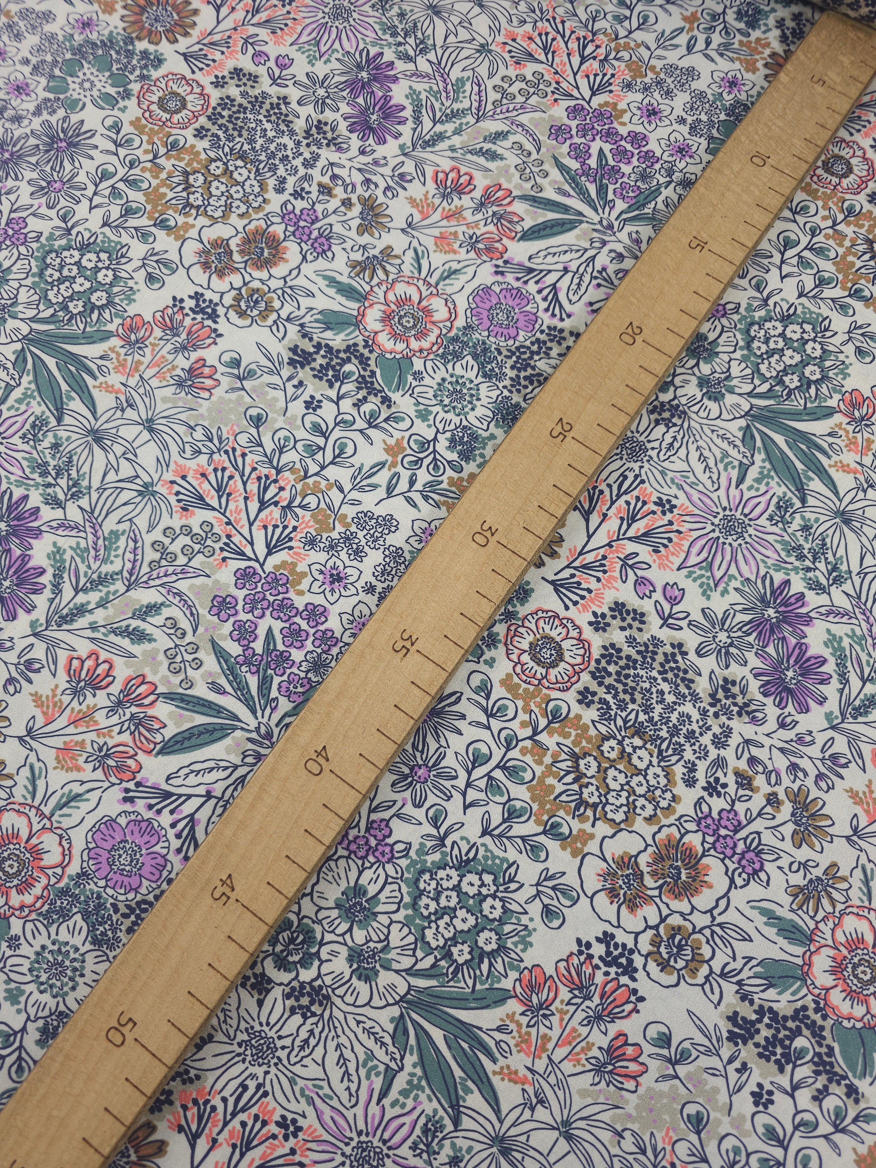 Ivory Blooming Floral Meadow 100% Cotton 60"