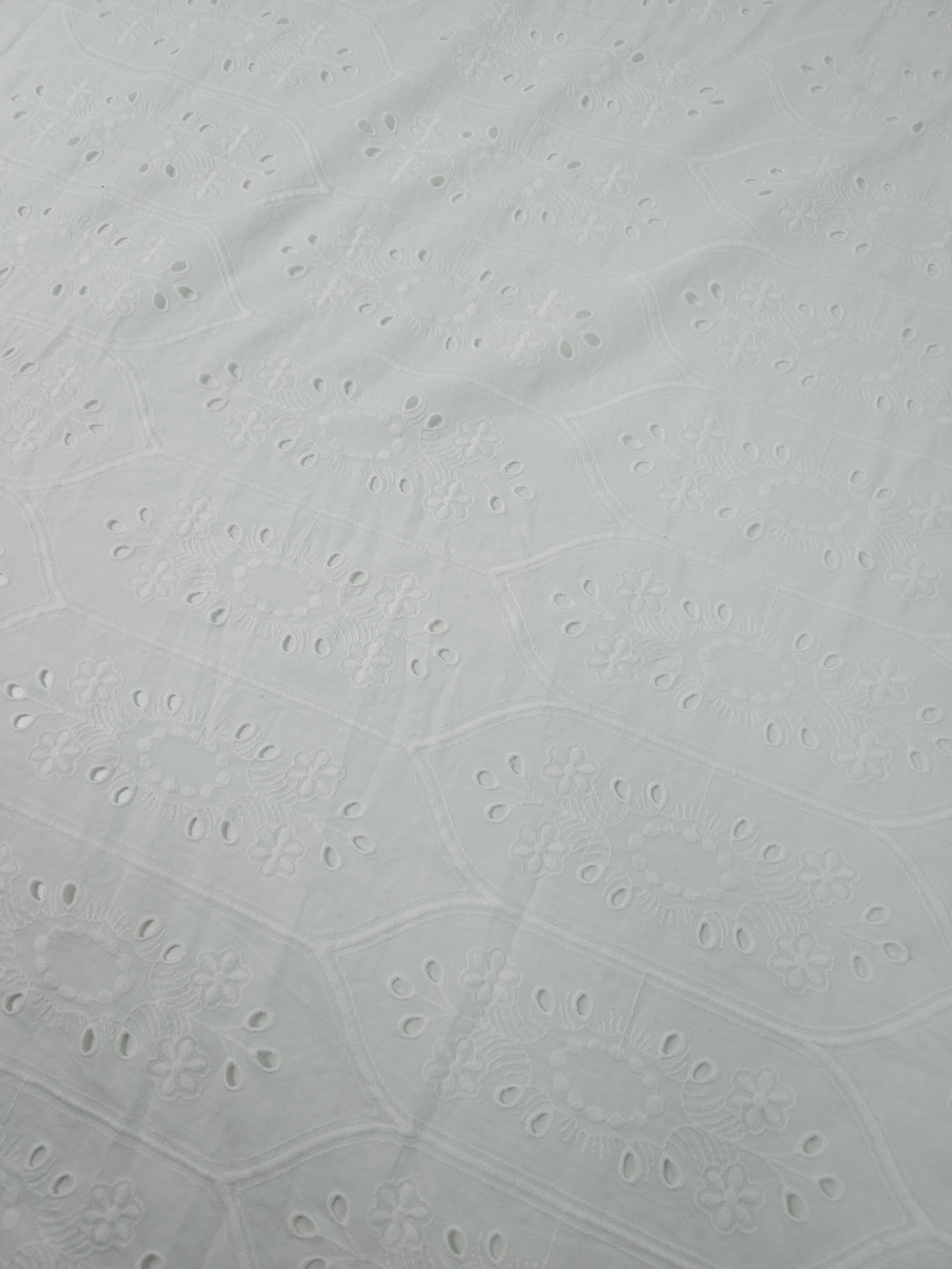 White Tapestry Tile Fine Cotton Poplin Broderie Anglaise