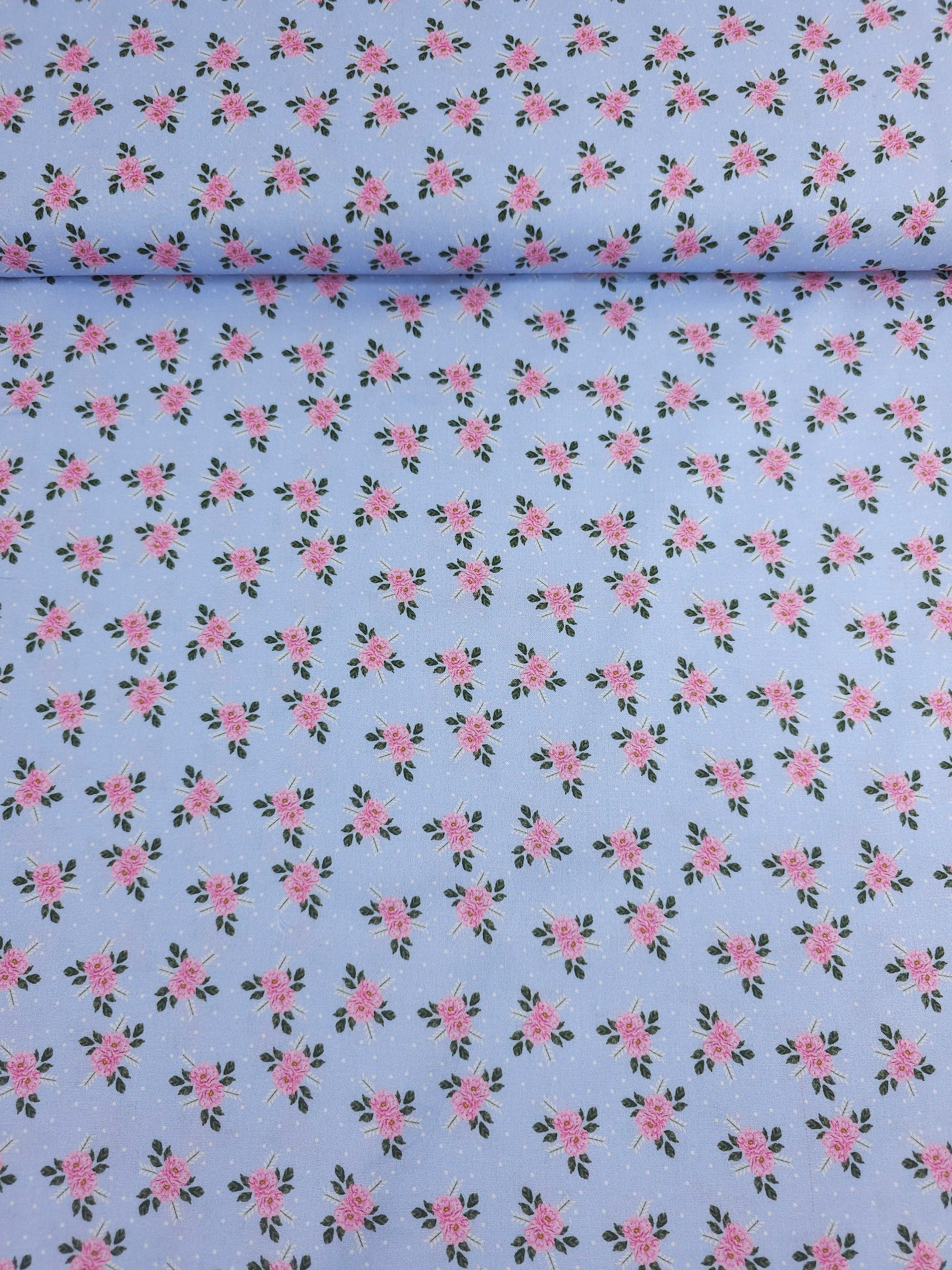 Ditsy Hydrangea Pair Floral 100% Cotton 55”