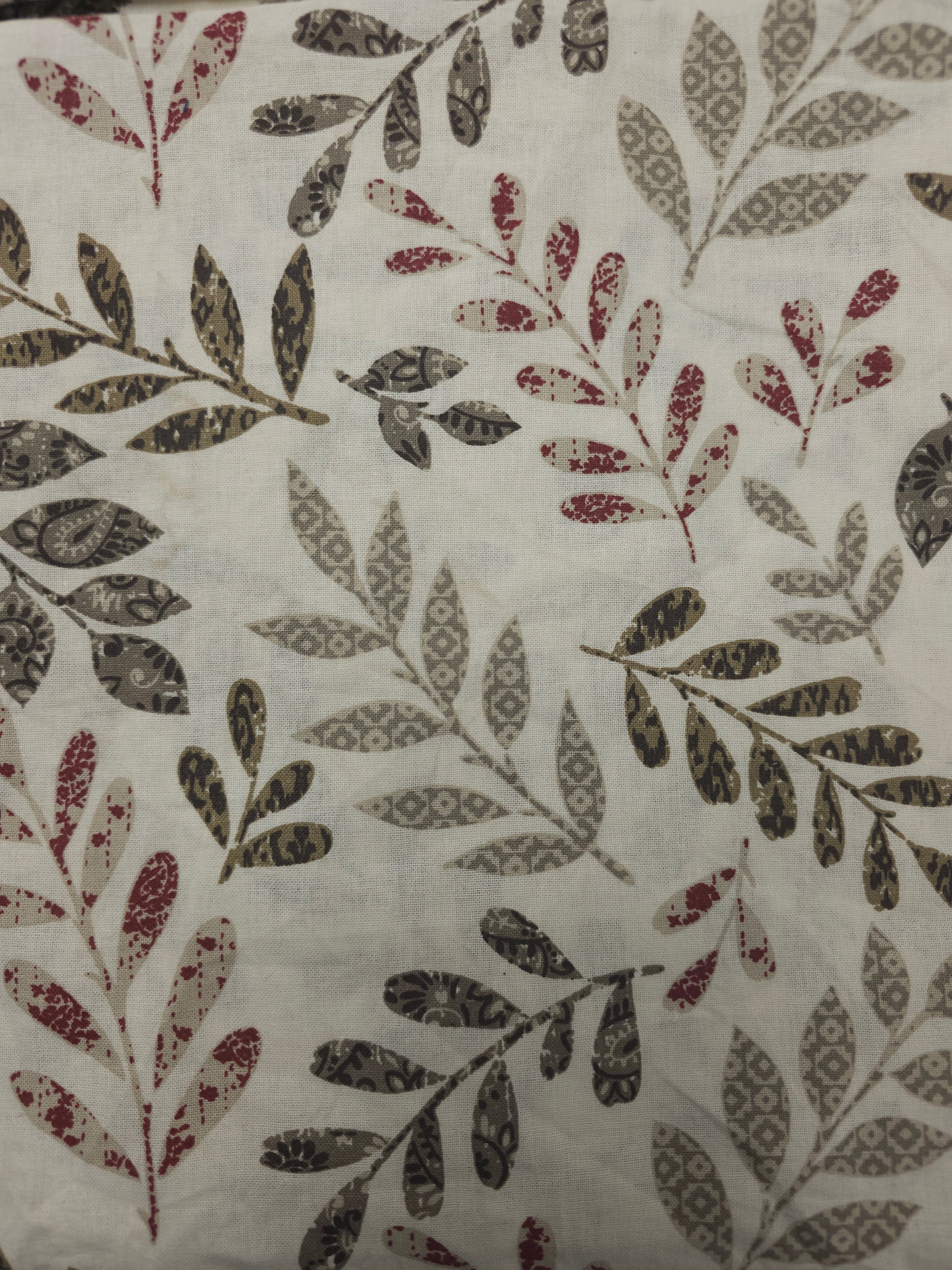 Beige leaves Cotton- 1m
