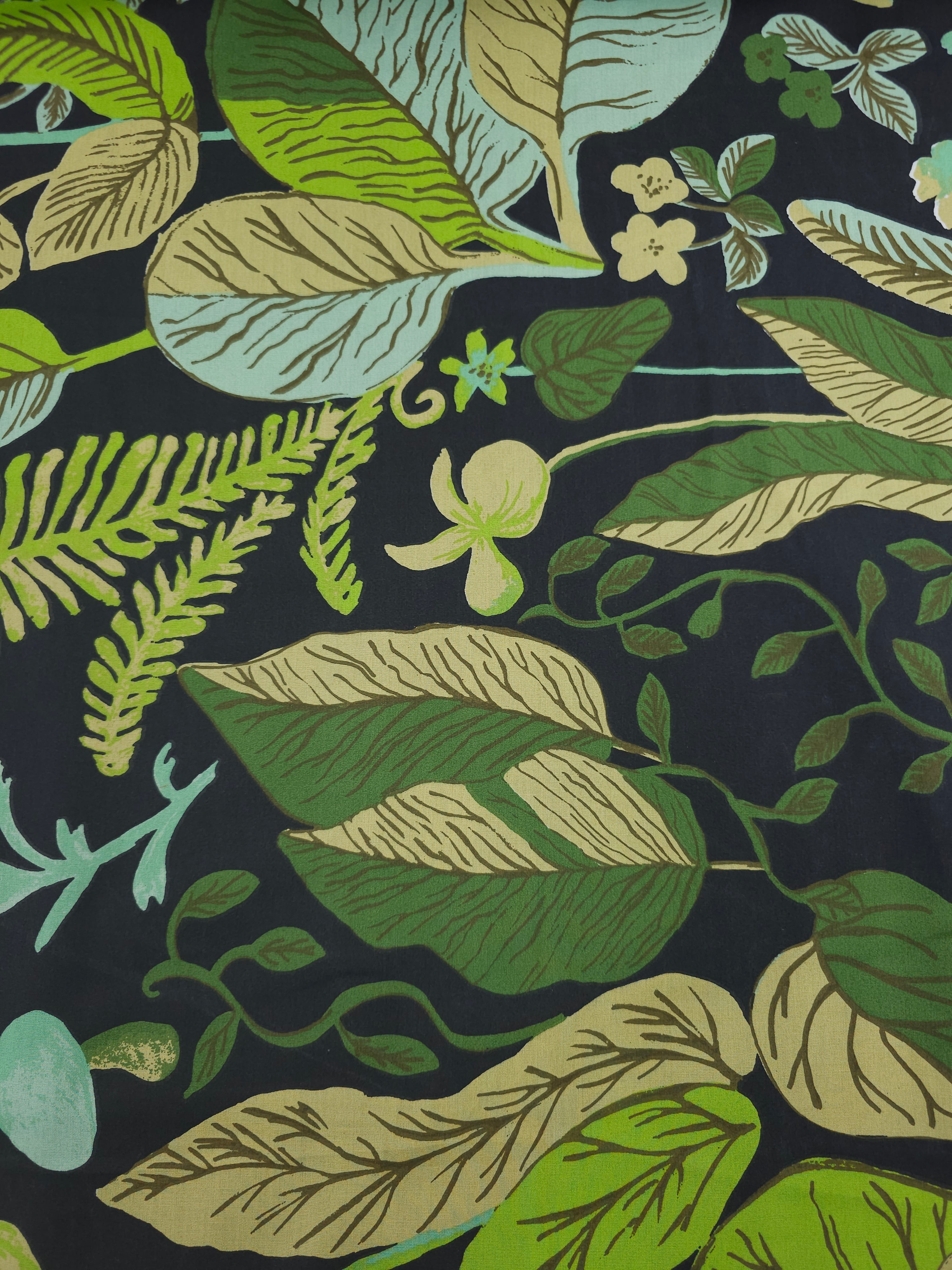 Ivy Leaf Greenery 100% Cotton 98” *EXTRA WIDE*