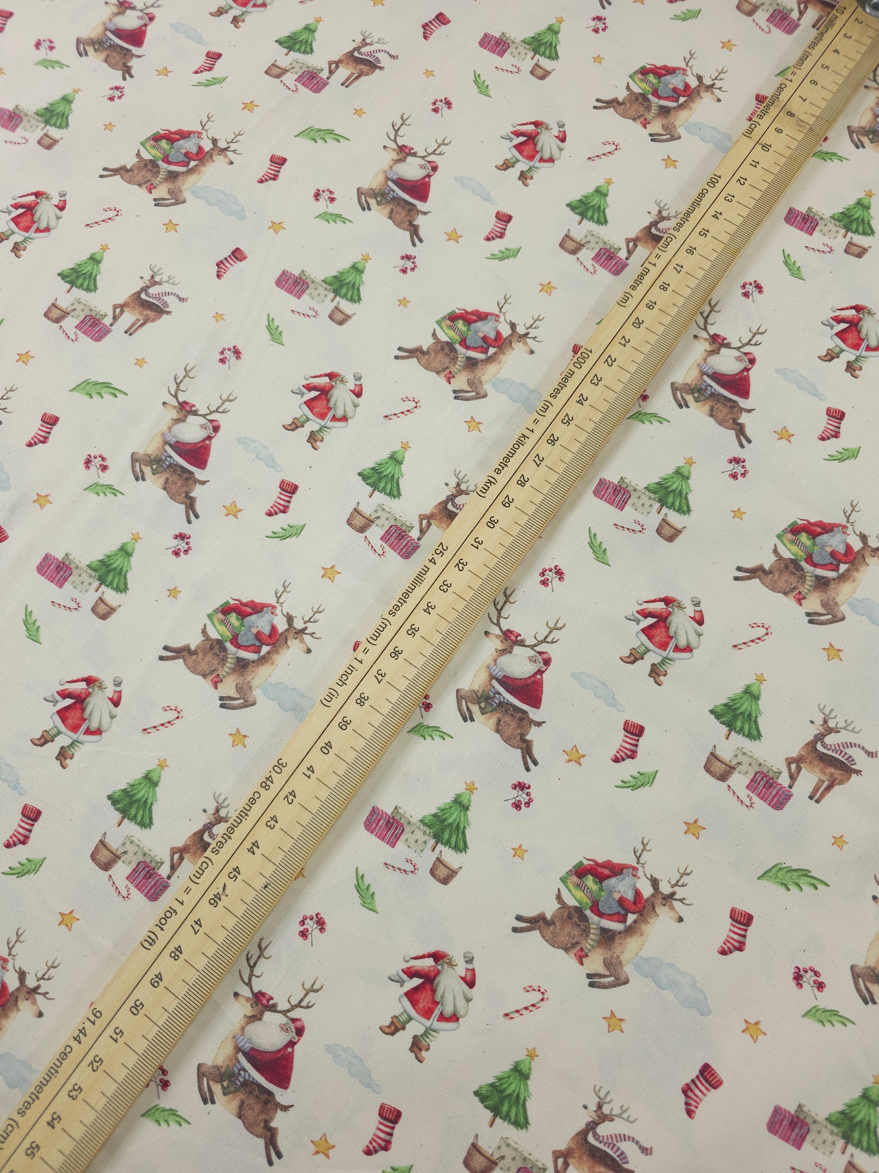 Santa's Reindeer Ride 100% Cotton 60"