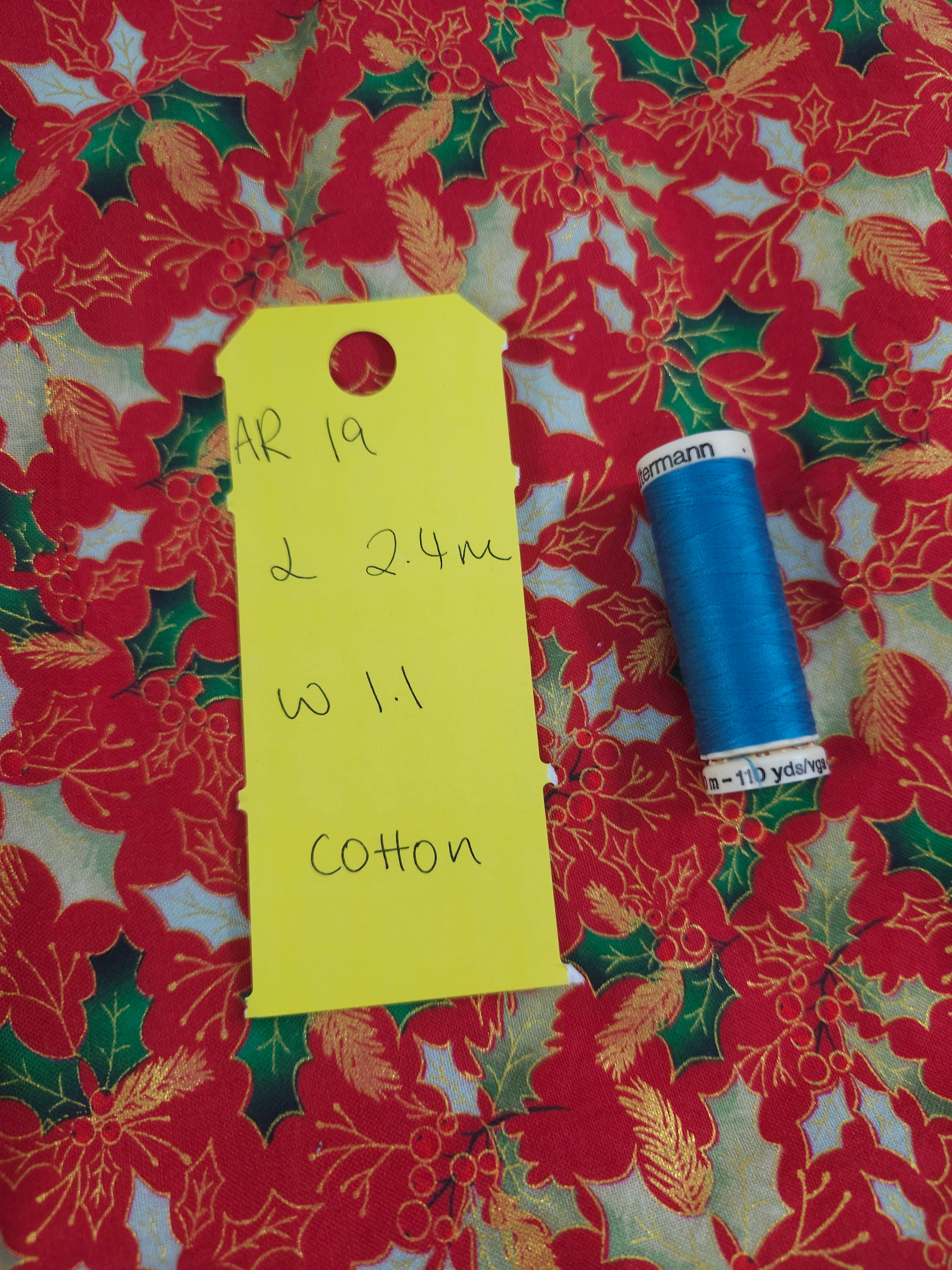 Holly leaf Cotton- 2.4m piece