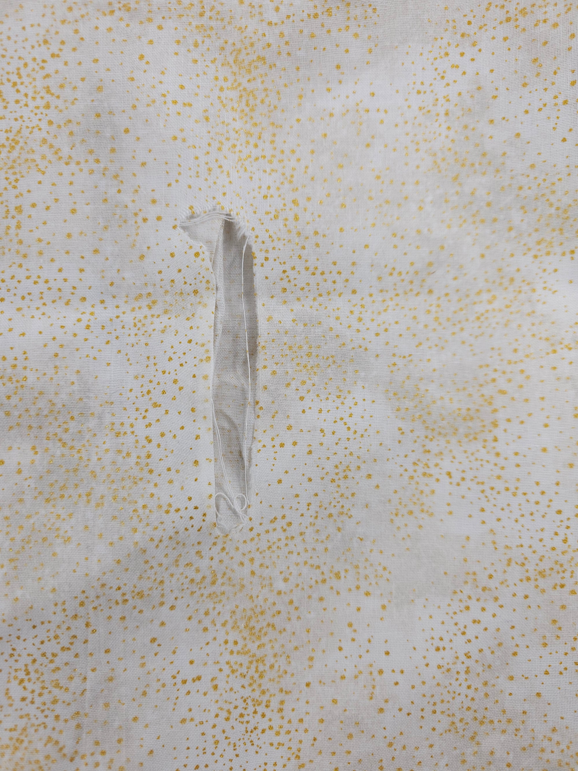 Gold Flecked Cream Cotton - (Various Sizes)