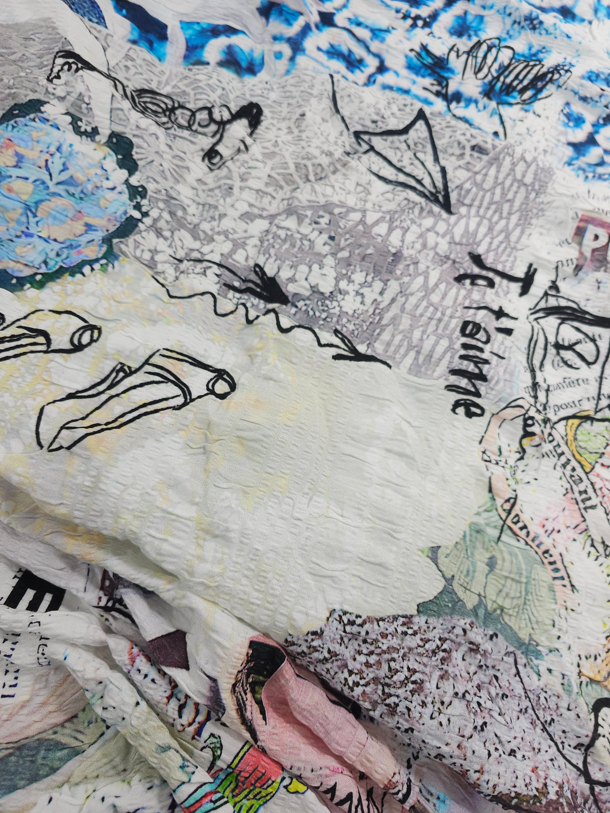 Doodle time Viscose crepe- 1.4m piece
