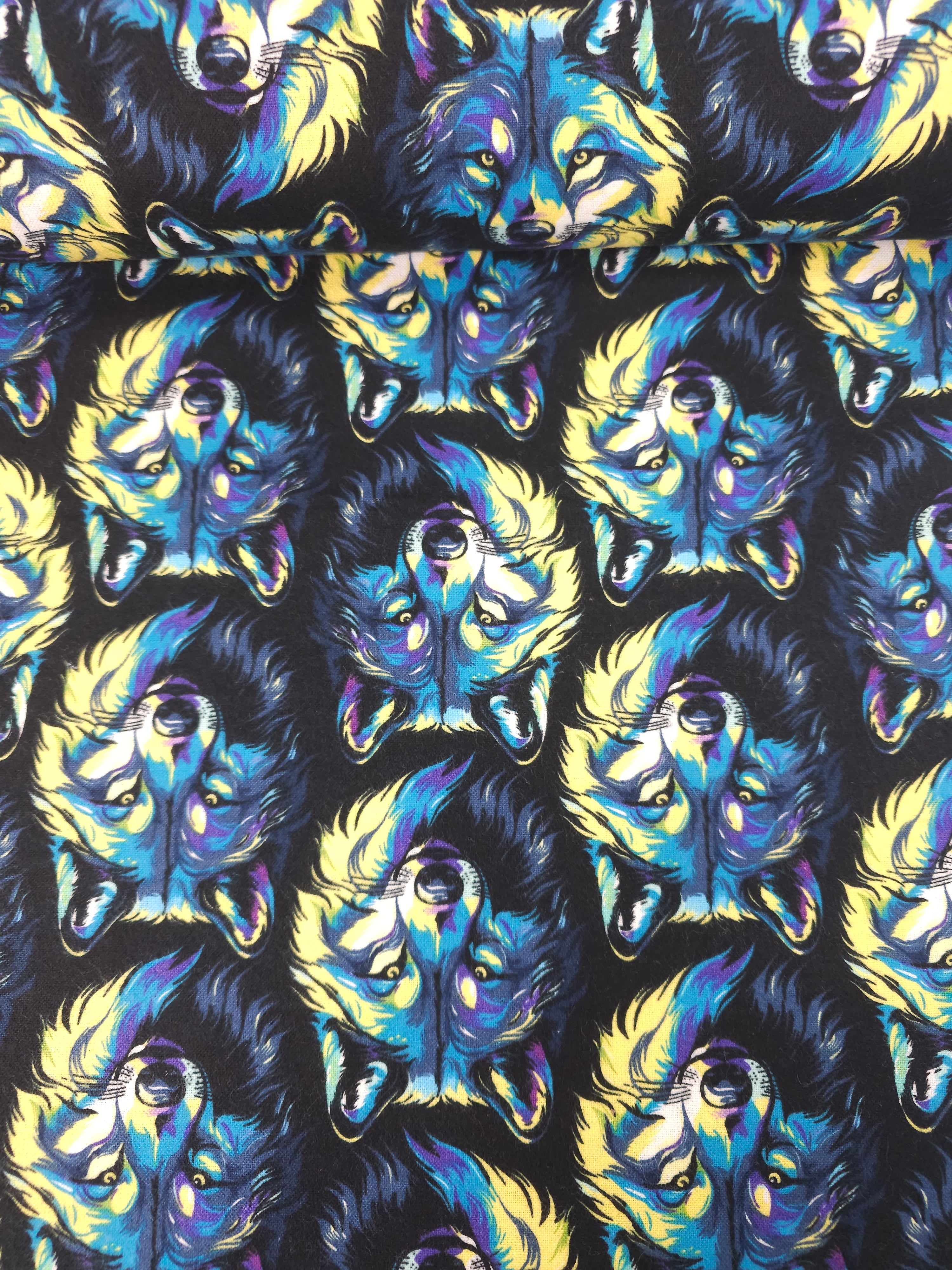 Icy Wolf Lightweight Flannel Cotton