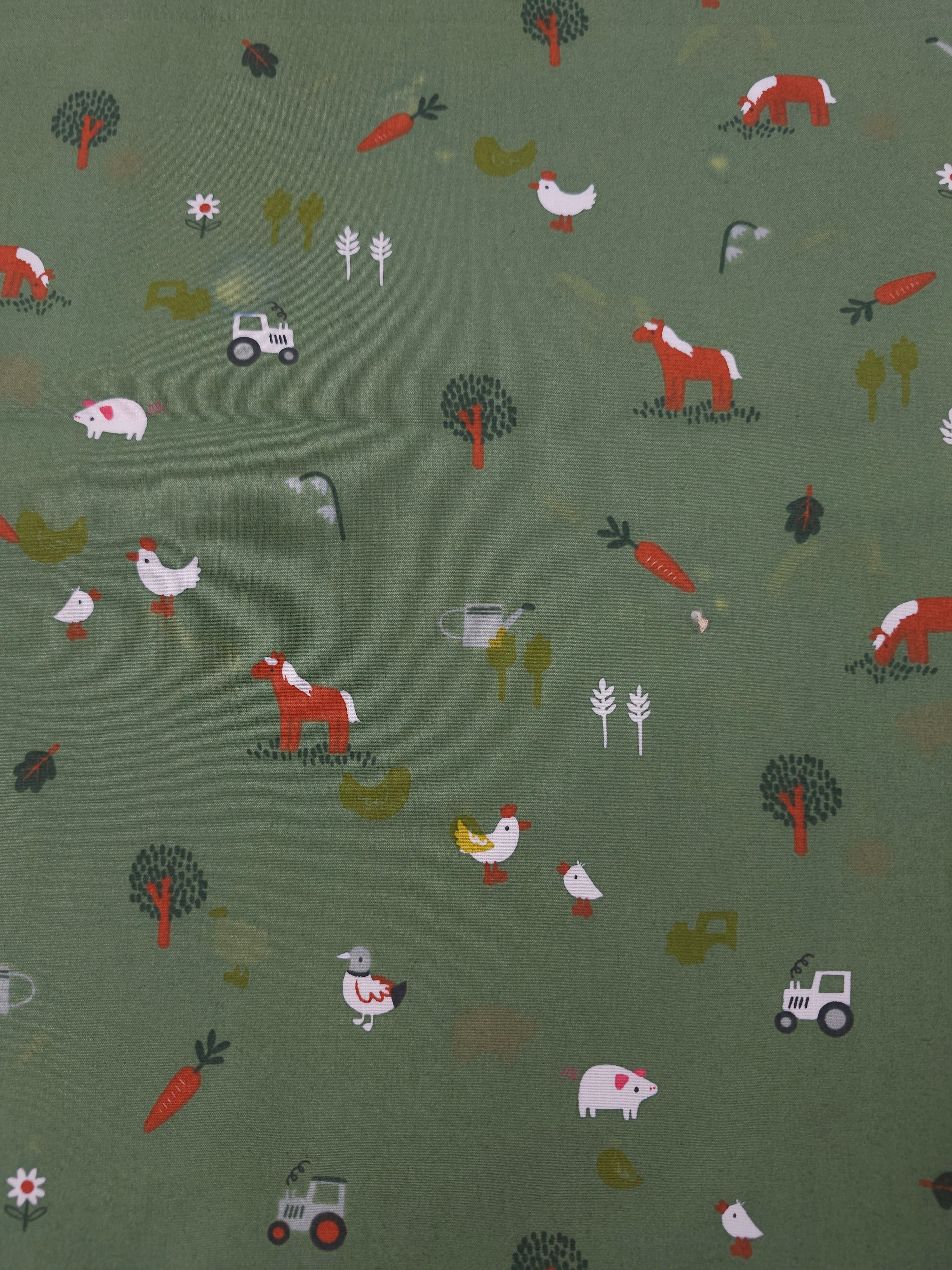 Farm life Cotton- 1.7m piece