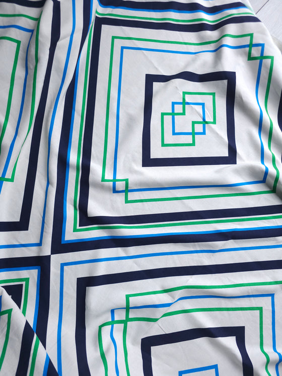 Geometric Diamond Linen