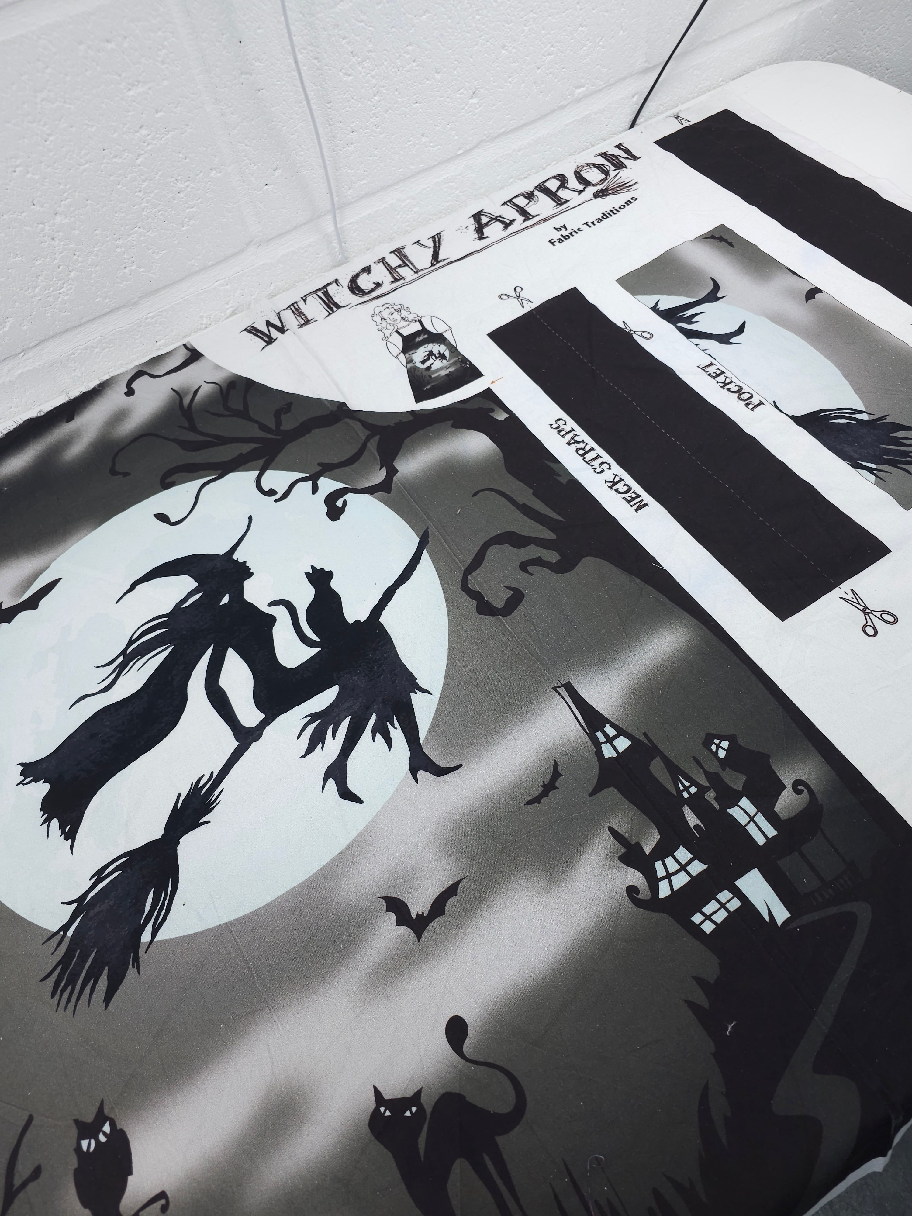 *SEW YOUR OWN* Witchy Apron 100% Cotton