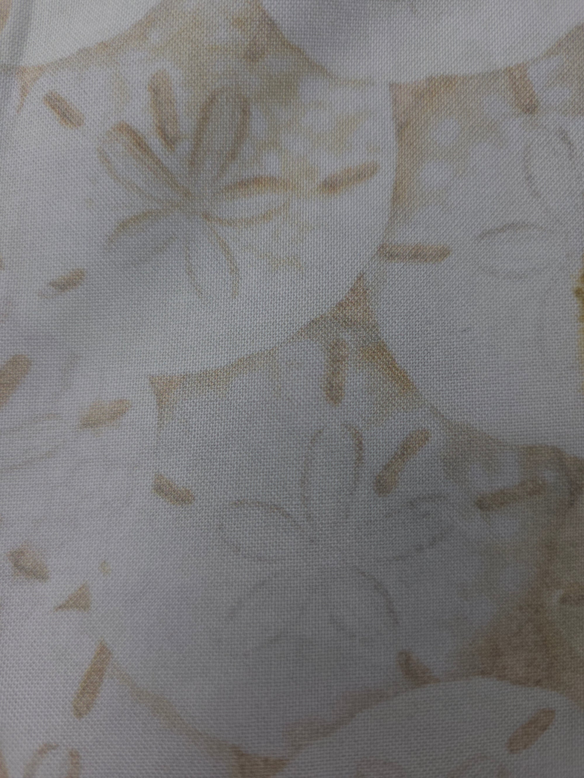 Cream flower circle- 2.4m piece