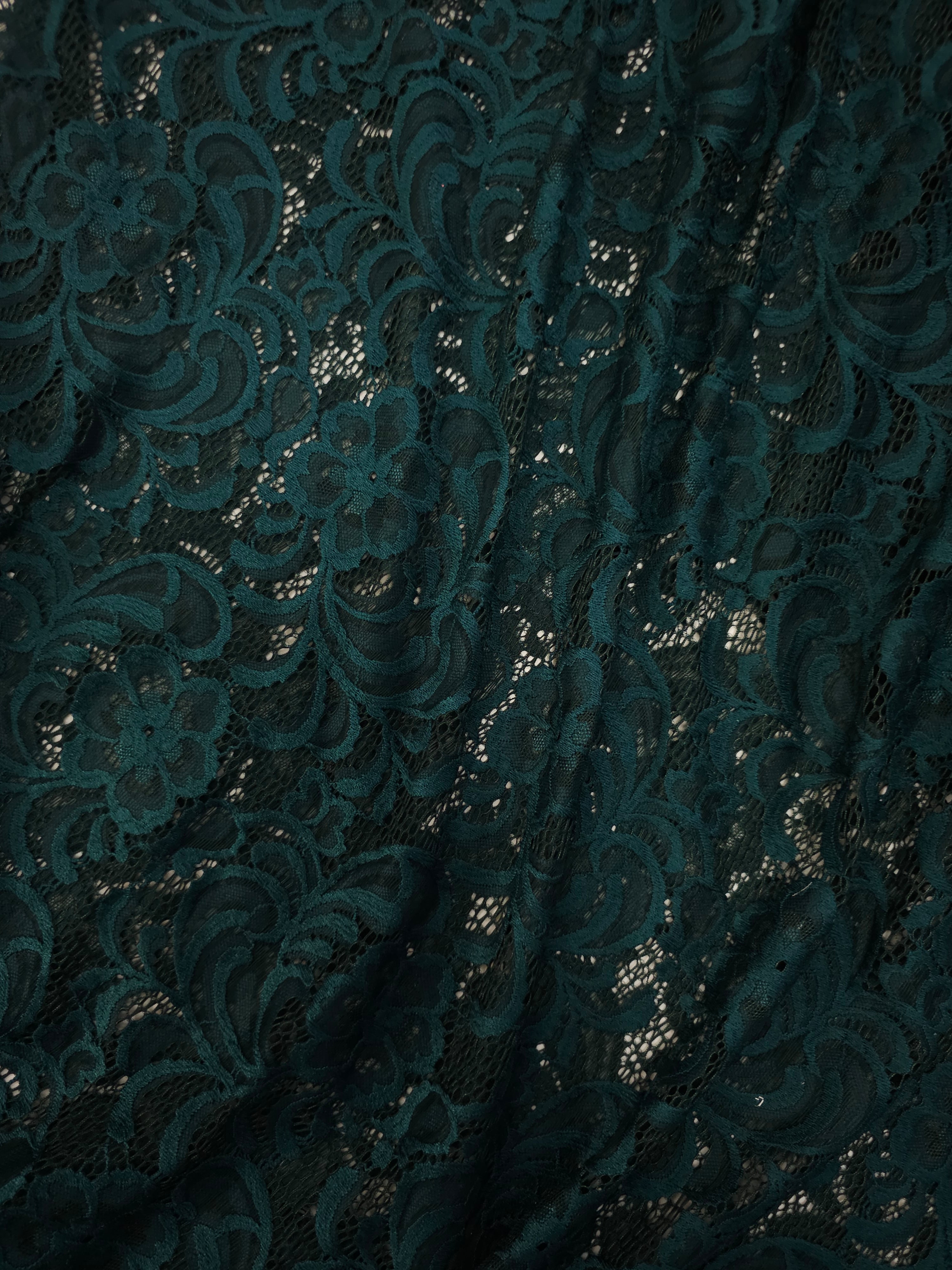 Green Poly Stretch Lace - 2.85m Piece