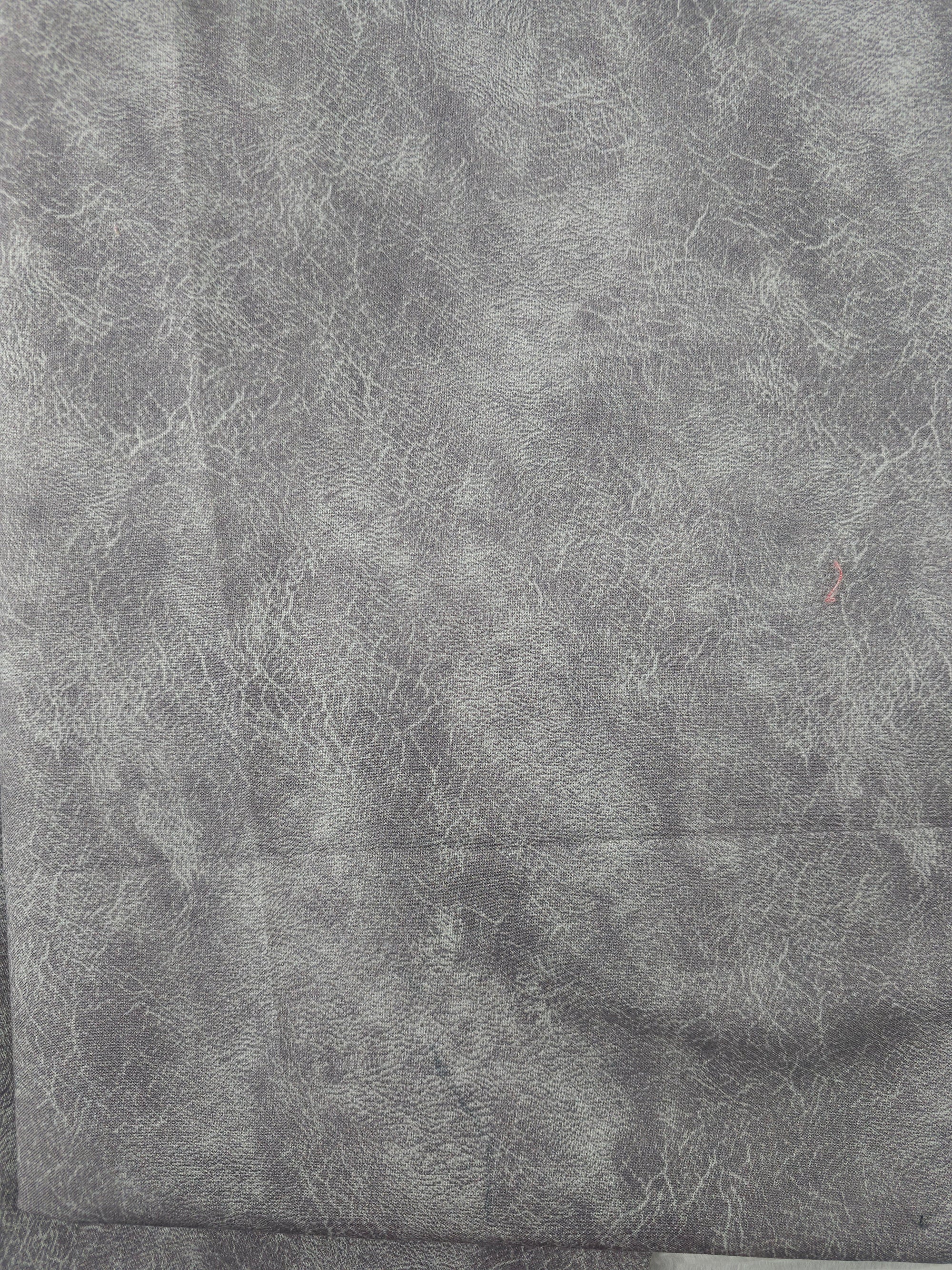 Grey crackle Cotton- 3m piece