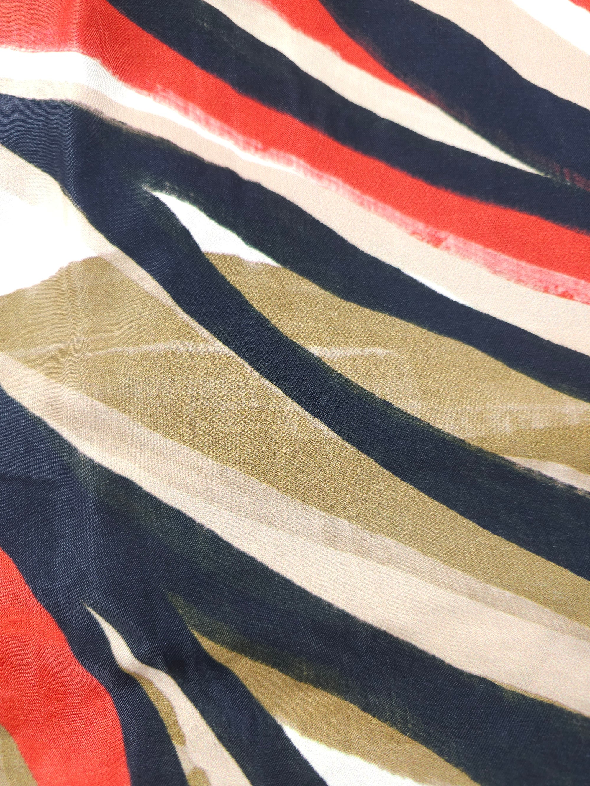 Warm sands Viscose sateen- 4m piece