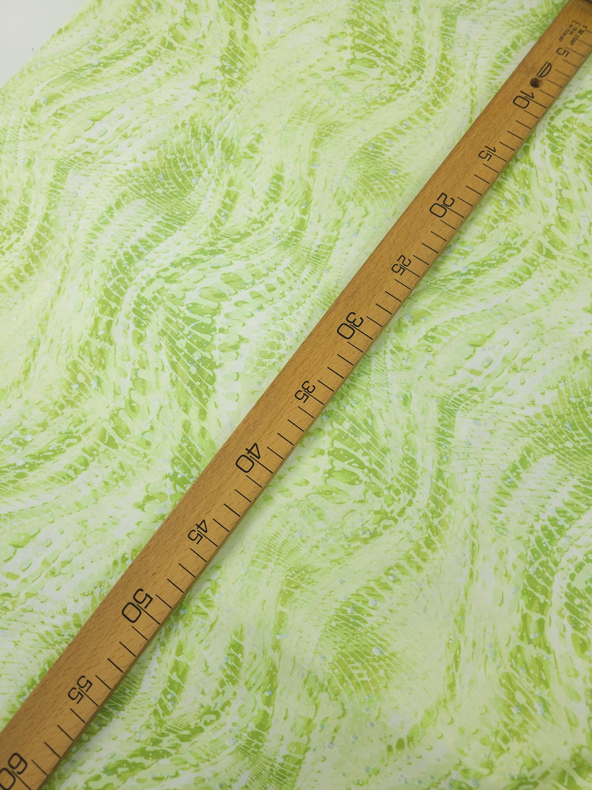 Lime/Silver Speckle Snakeskin Wonder 100% Cotton - Benartex