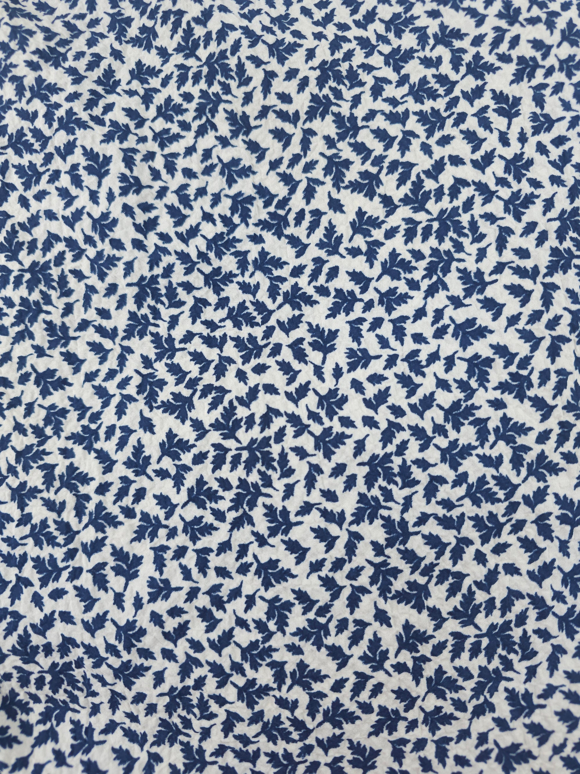 Navy leaf Viscose crepe - 2m piece