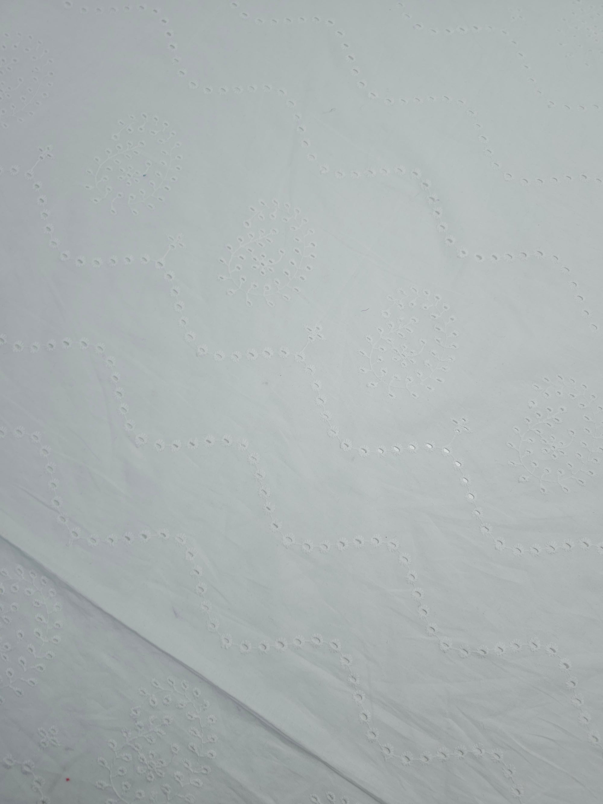 White Squiggle Paisley Cambric Cotton Broderie Anglaise