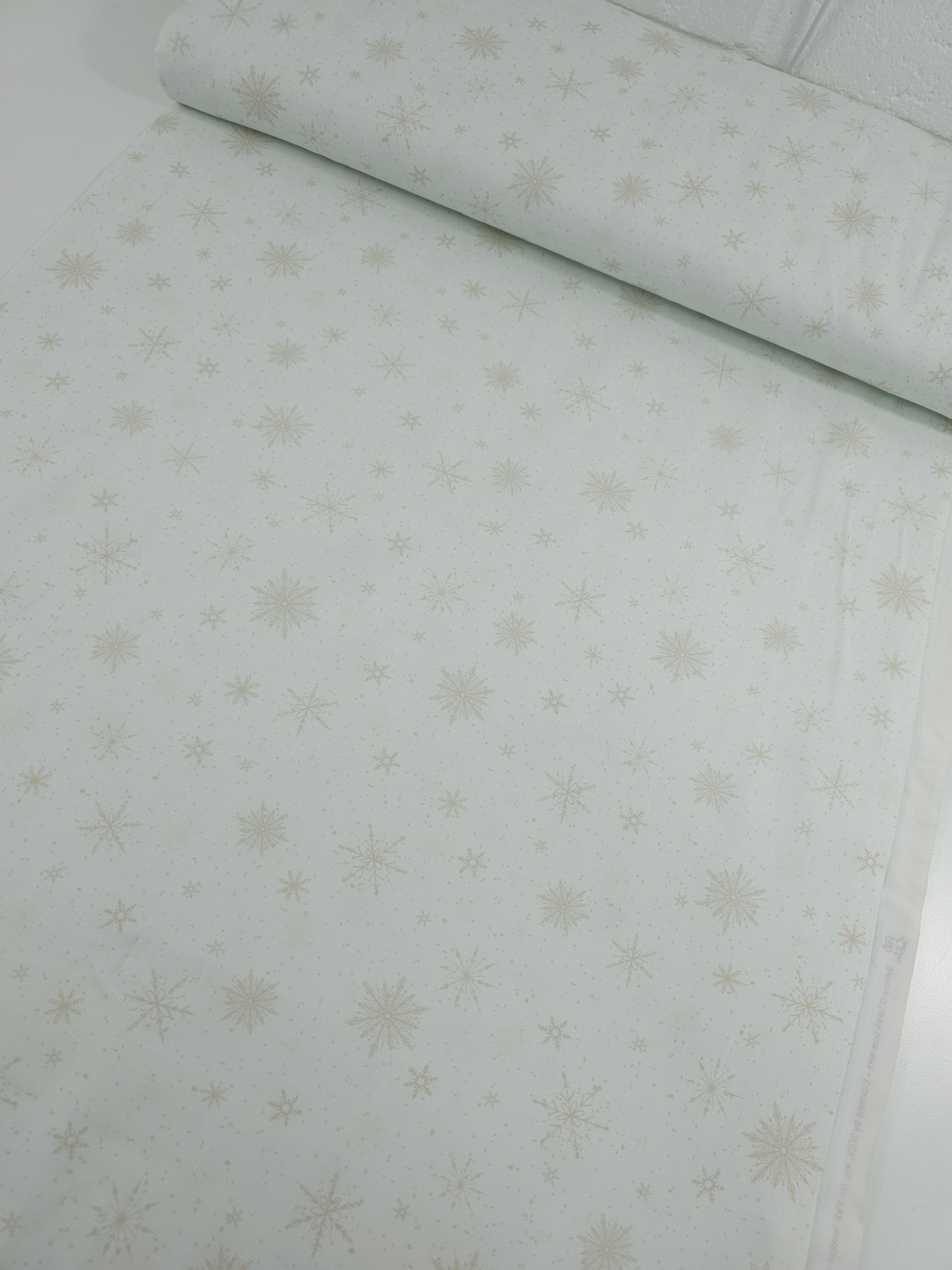 Beige/Off-White Snowflakes 100% Cotton