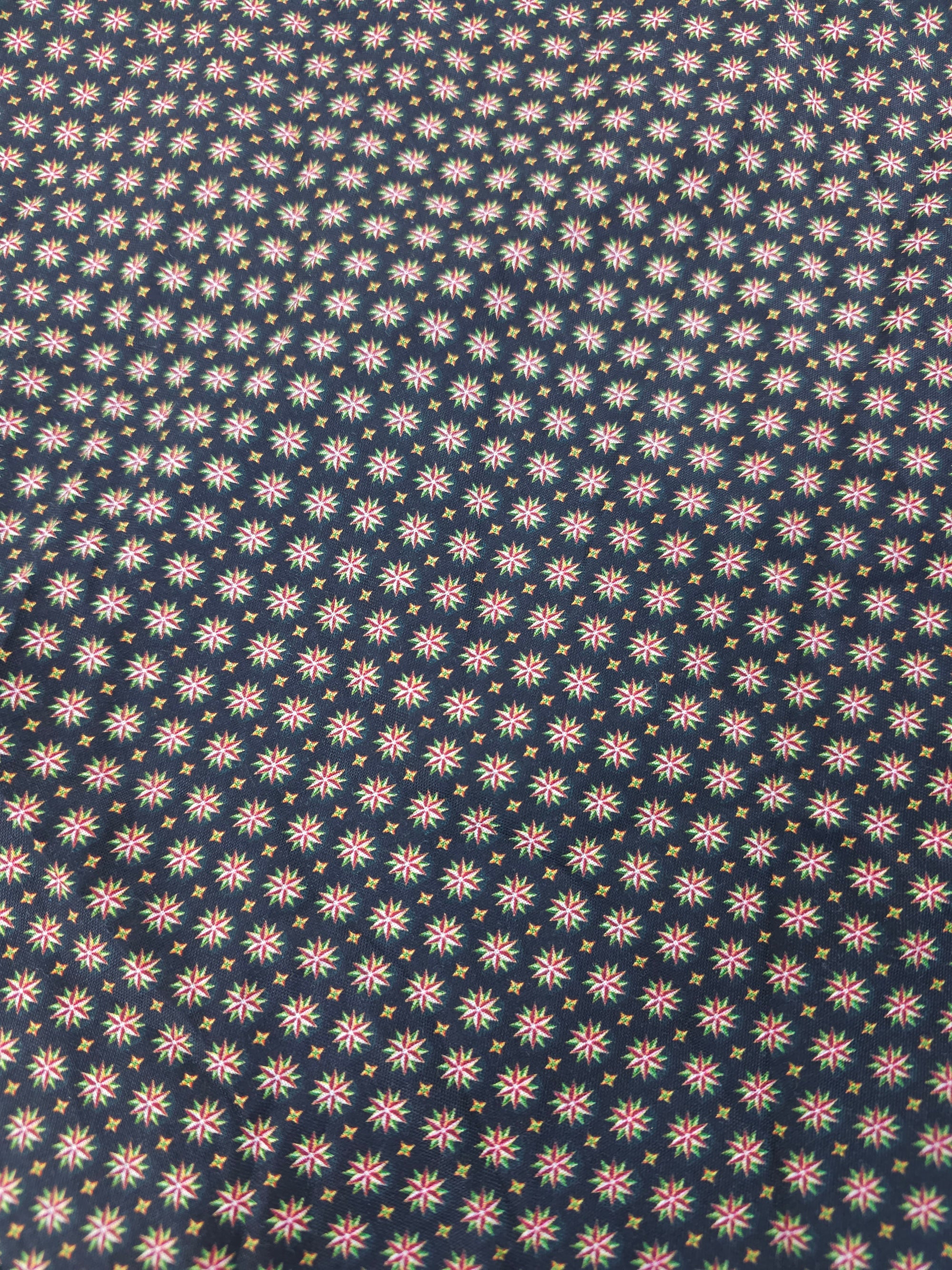 Christmas star Cotton- 1.9m piece