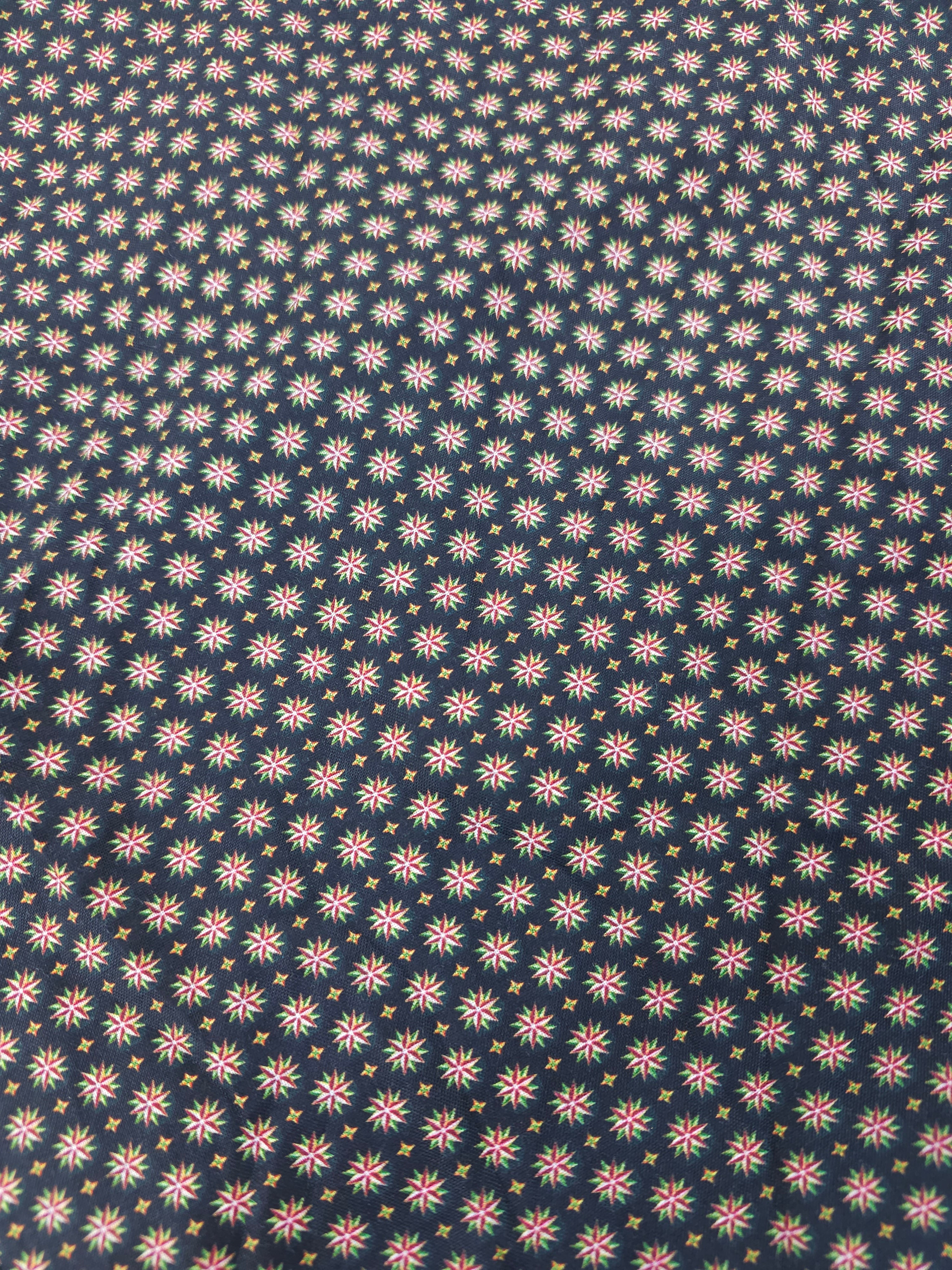 Christmas star Cotton- 1.9m piece