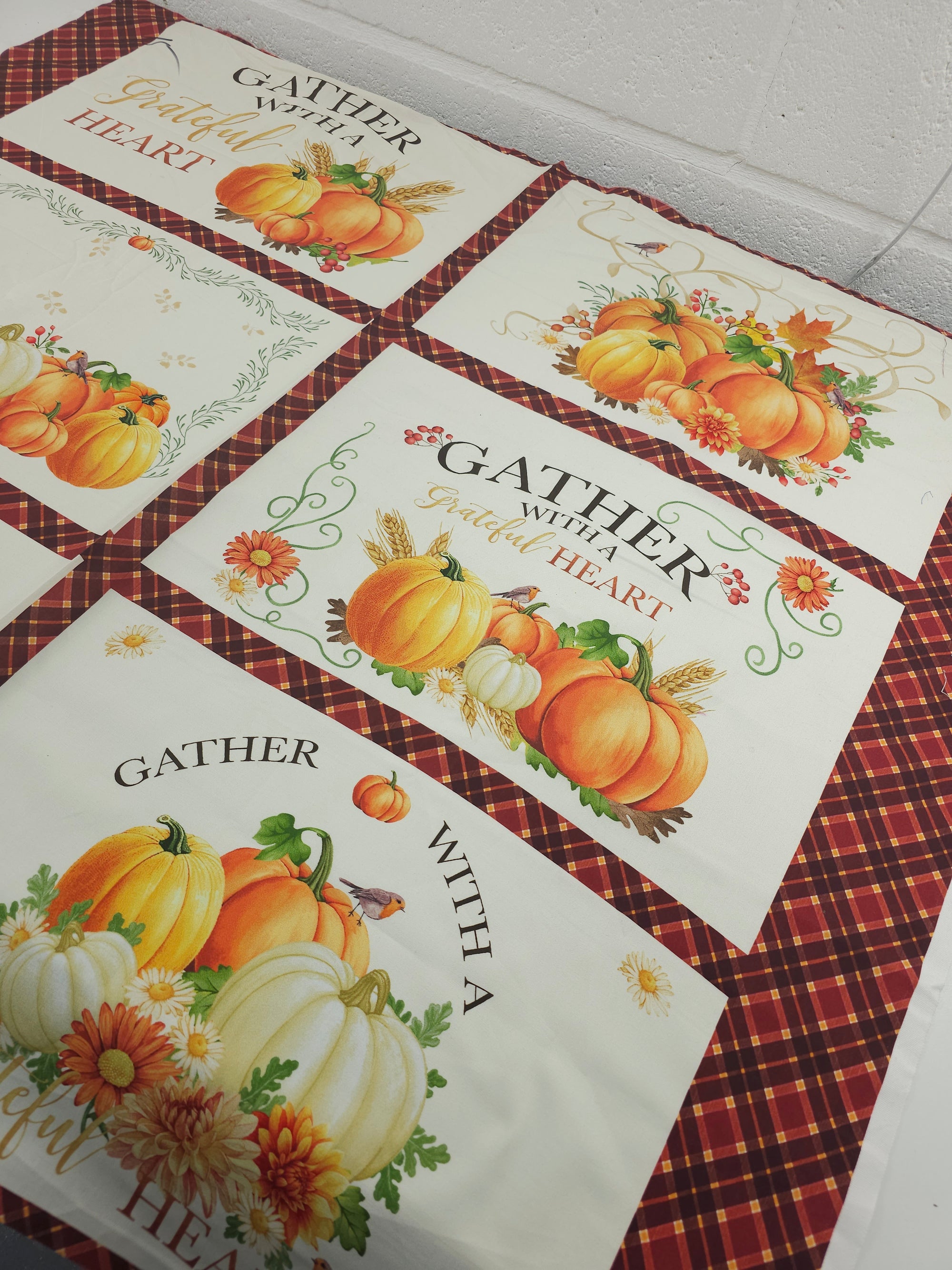 Gather With A Grateful Heart Pumpkin 100% Cotton - 90cm Panel