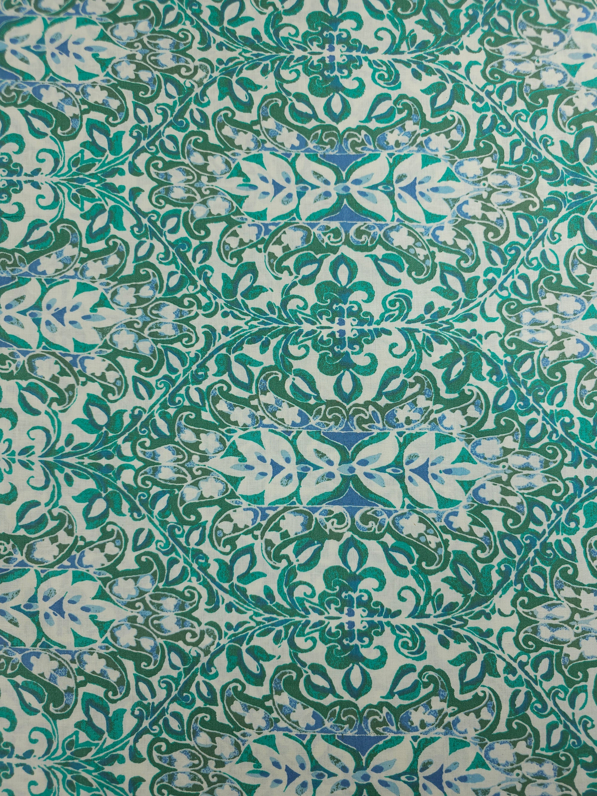 Green/Ivory Tapestry Damask 100% Cotton 102" *EXTRA WIDE*